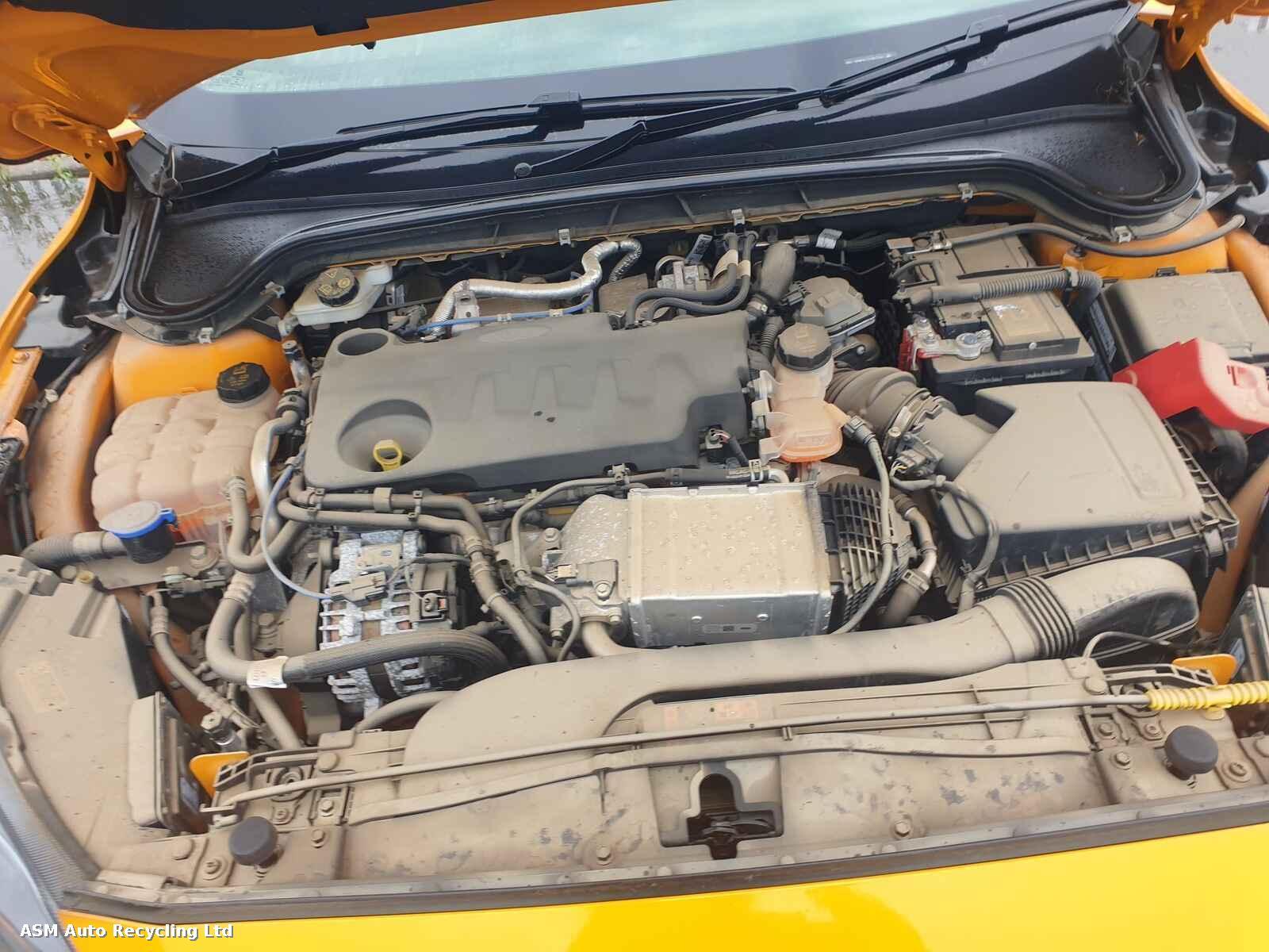 View Auto part Ford Focus 2020 5 Door Estate Breaking