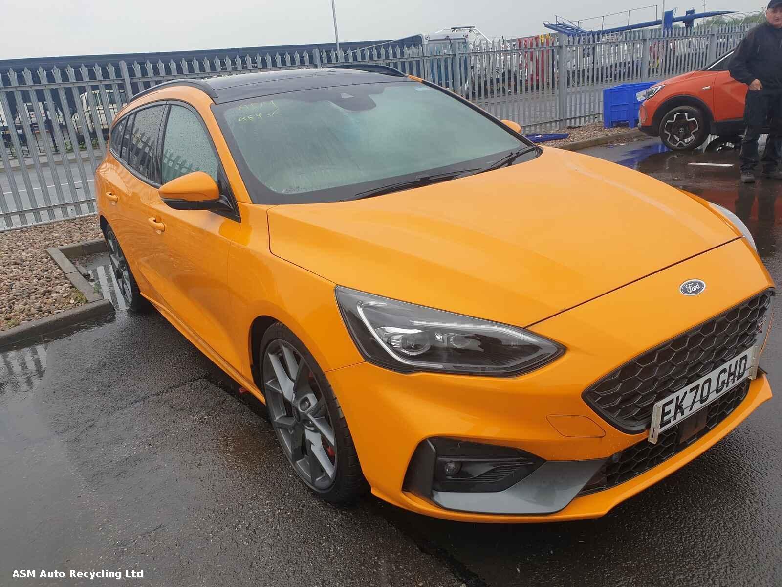Image for a Ford Focus 2020 5 Door Estate Breaking