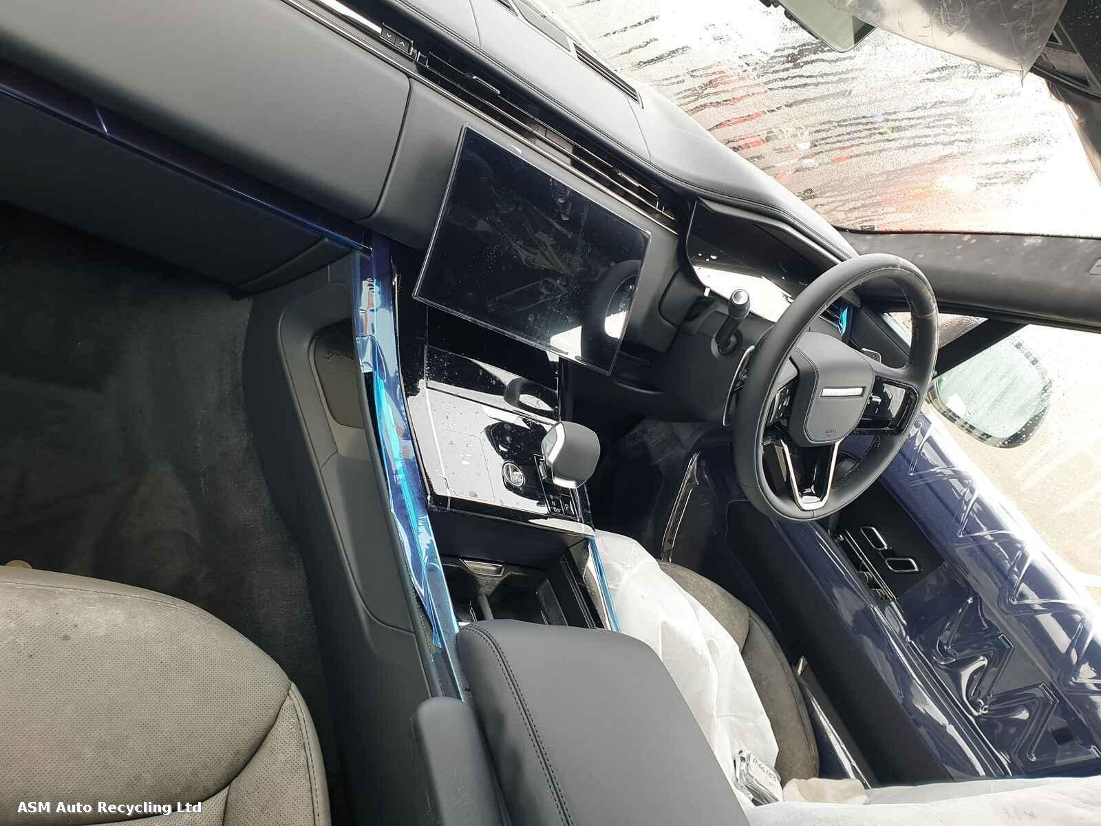 View Auto part Land Rover Range Rover Sport 2024 5 Door Estate Breaking