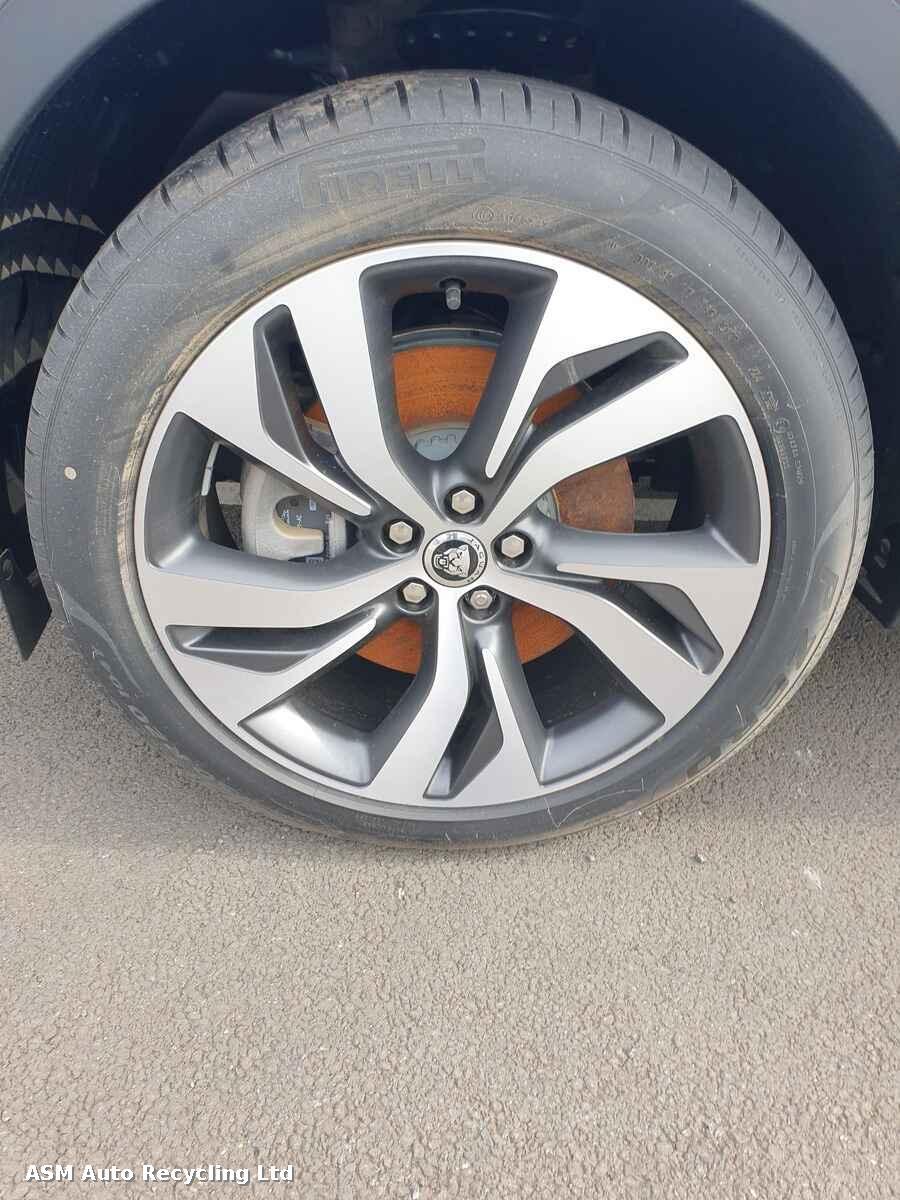 View Auto part Jaguar E Pace 2024 5 Door Estate Breaking