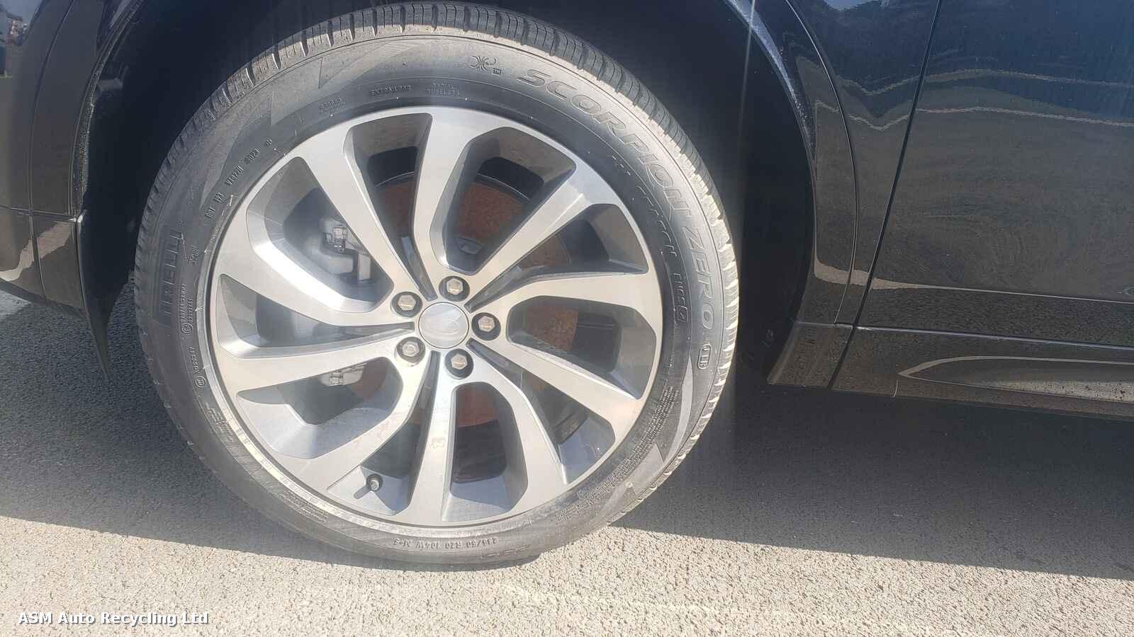 View Auto part Land Rover Discovery Sport 2024 5 Door Estate Breaking