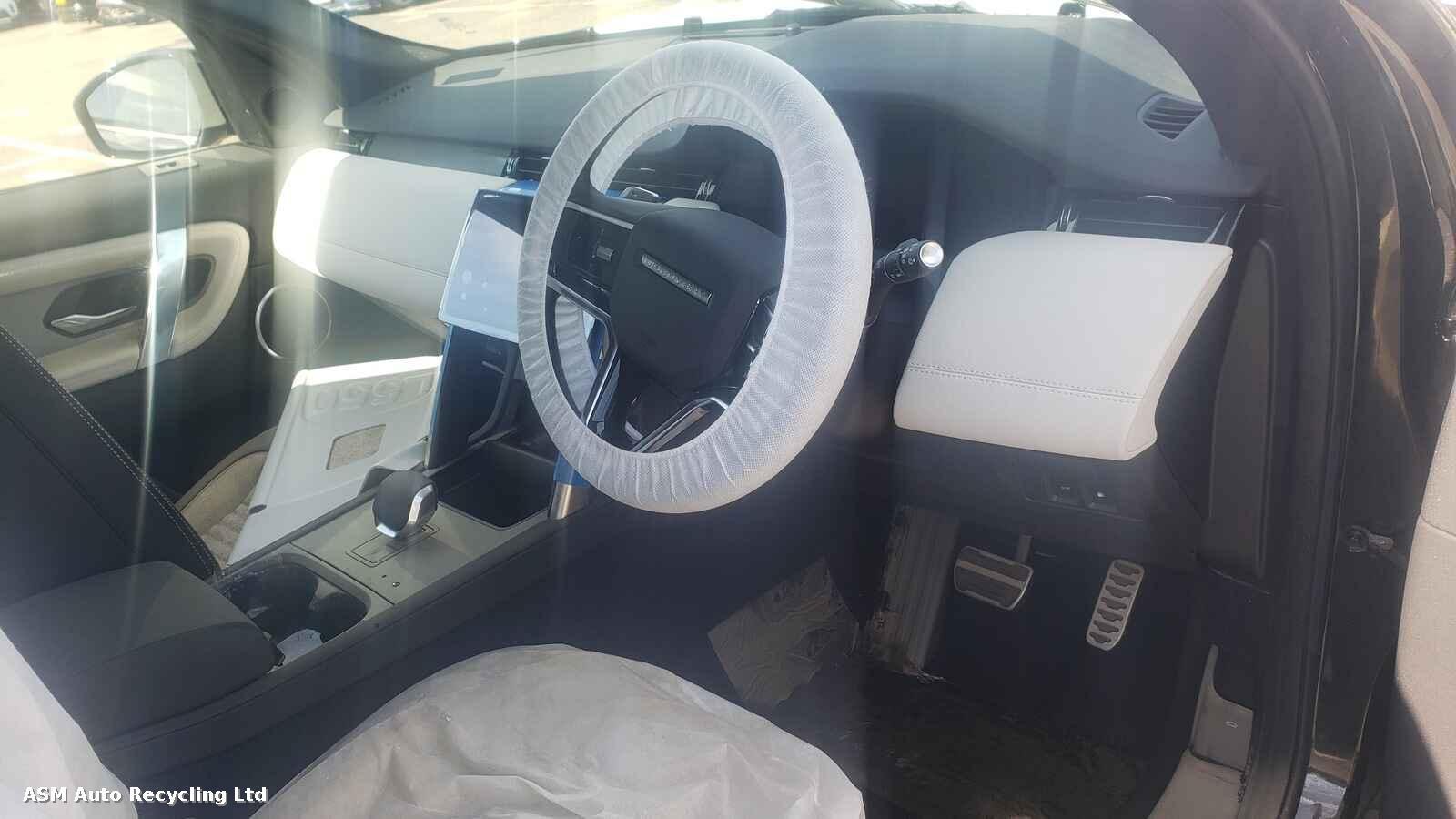 View Auto part Land Rover Discovery Sport 2024 5 Door Estate Breaking