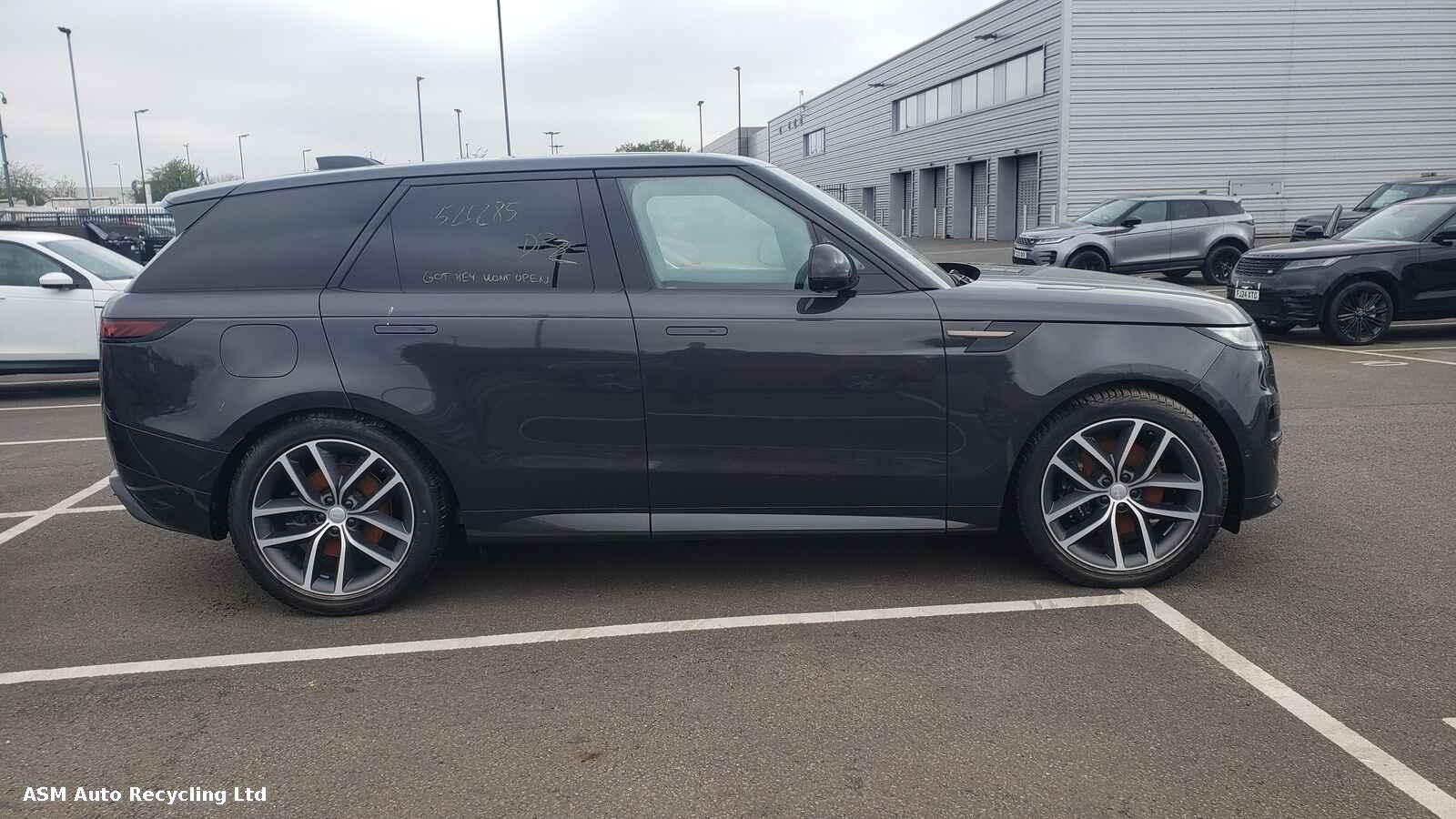 View Auto part Land Rover Range Rover Sport 2024 5 Door Estate Breaking