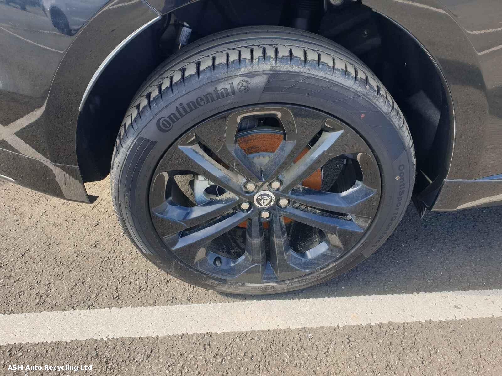 View Auto part Jaguar F-pace 2024 5 Door Estate Breaking