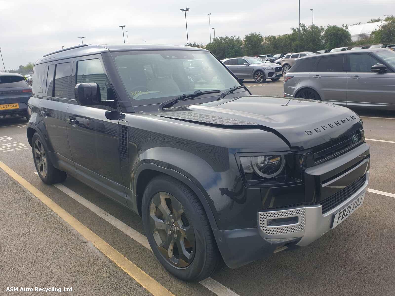 Image for a Land Rover Defender 2021 5 Door Estate Breaking