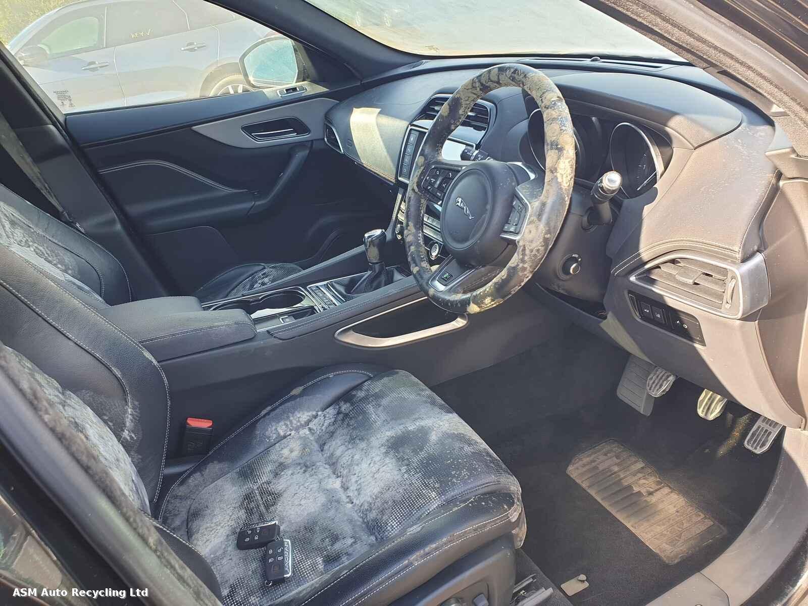 View Auto part Jaguar F-pace 2017 5 Door Estate Breaking