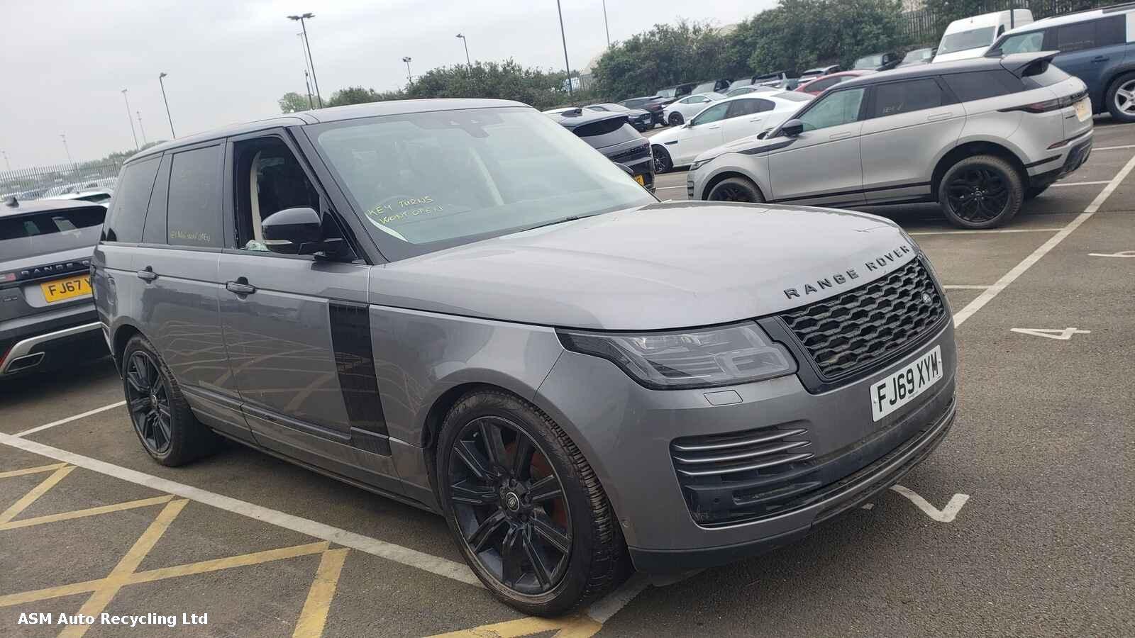 Image for a Land Rover Range Rover 2019 5 Door Estate Breaking