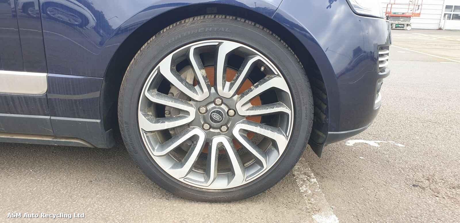 View Auto part Land Rover Range Rover 2014 5 Door Estate Breaking