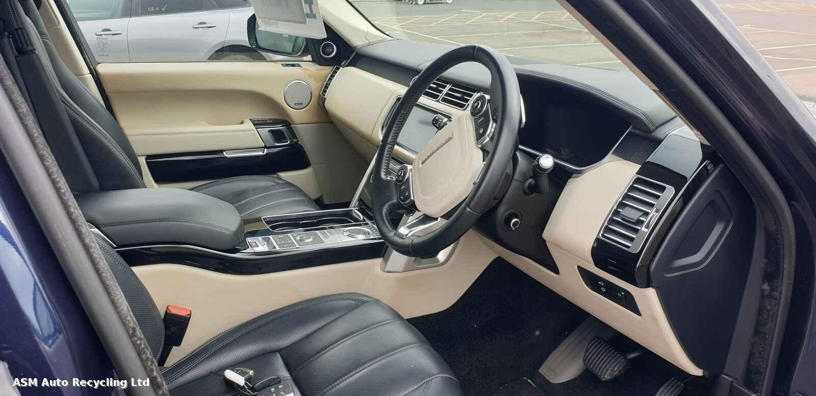 View Auto part Land Rover Range Rover 2014 5 Door Estate Breaking