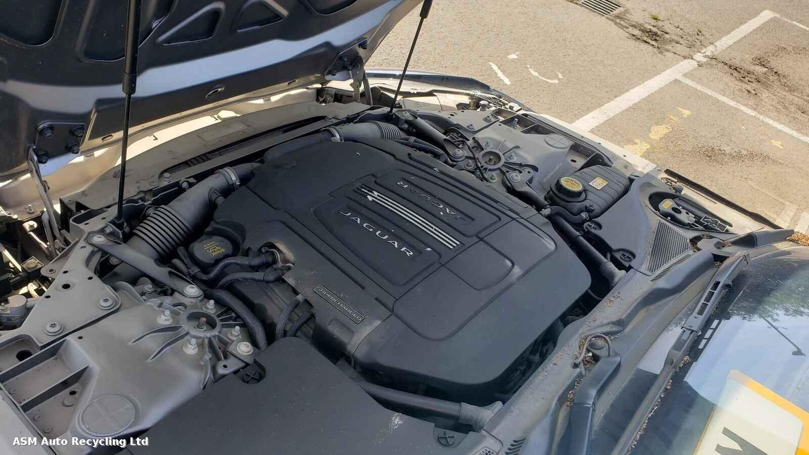 View Auto part Jaguar F Type 2020 2 Door Convertible Breaking