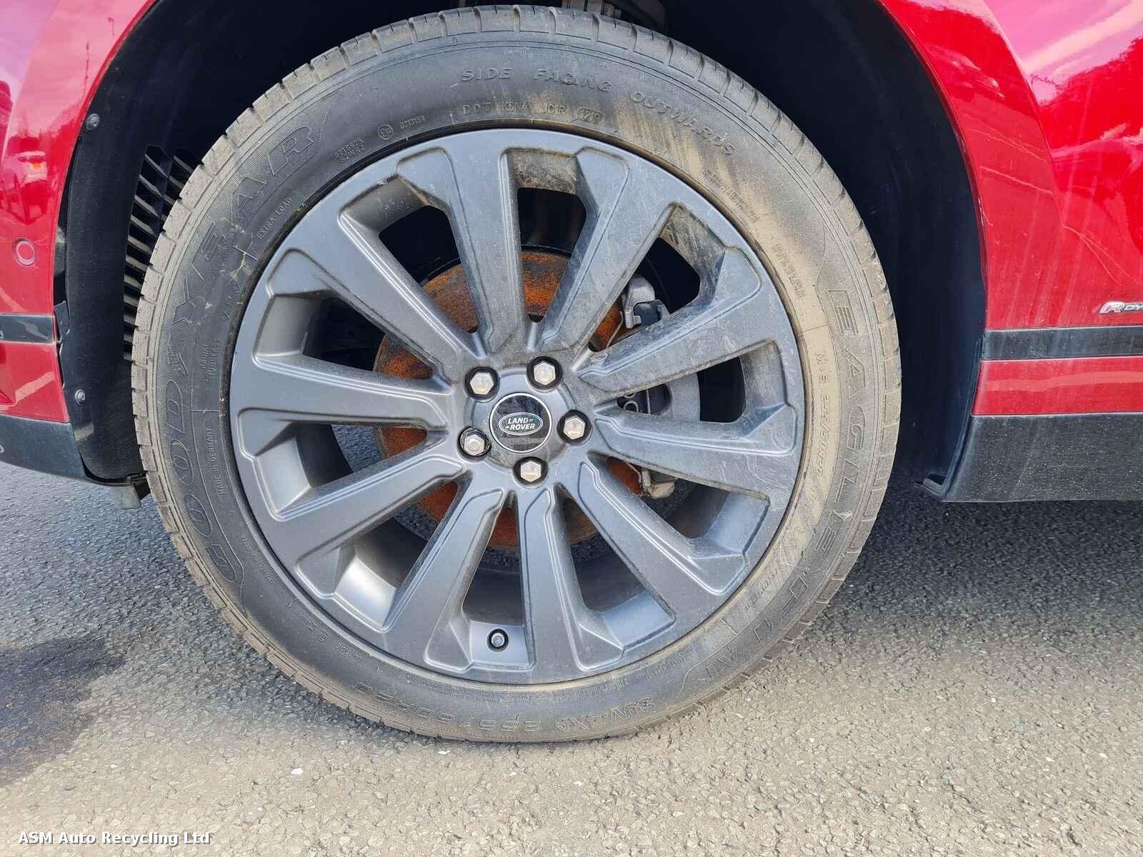 View Auto part Land Rover Range Rover Velar 2020 5 Door Estate Breaking