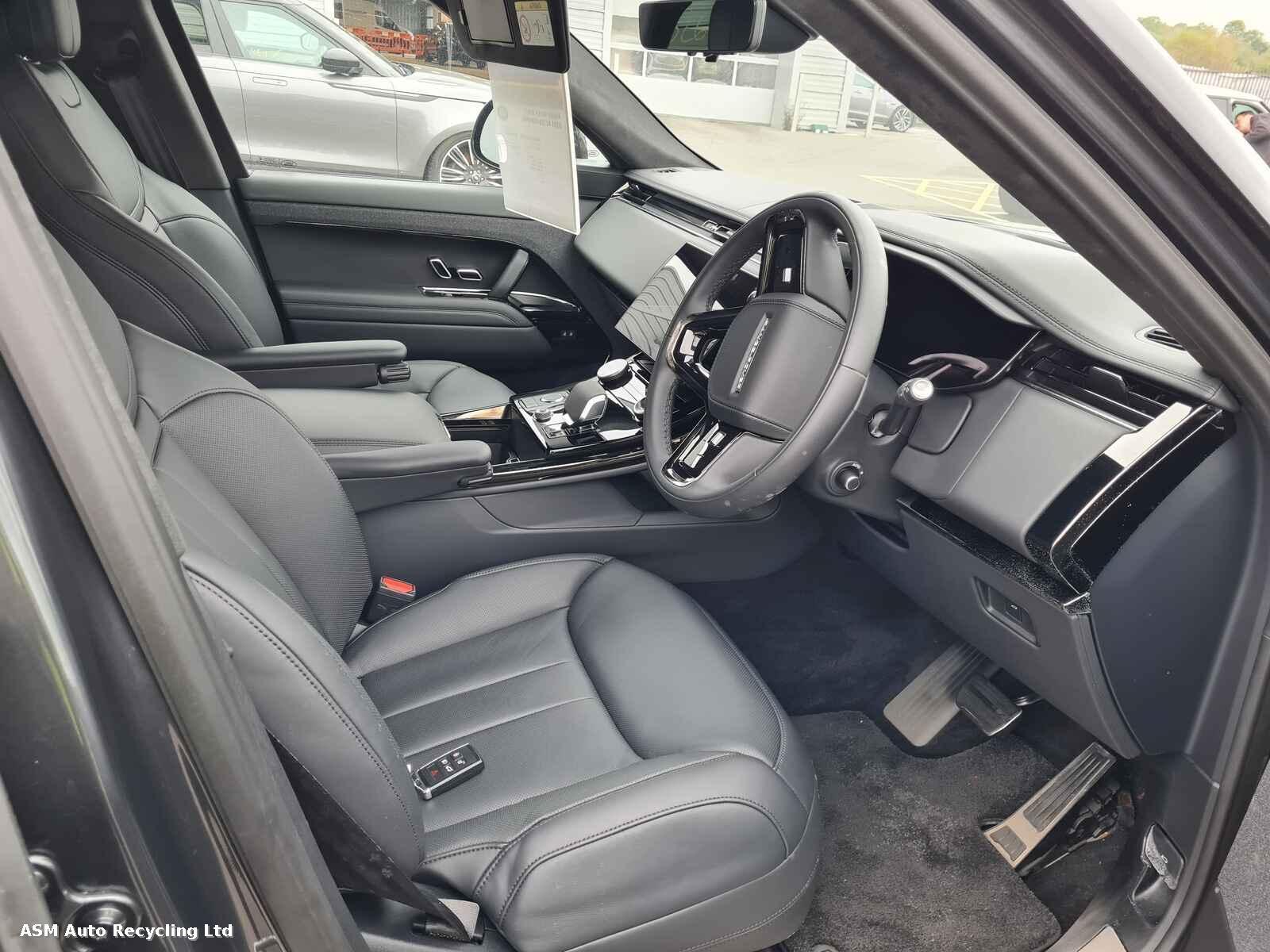 View Auto part Land Rover Range Rover Sport 2023 5 Door Estate Breaking