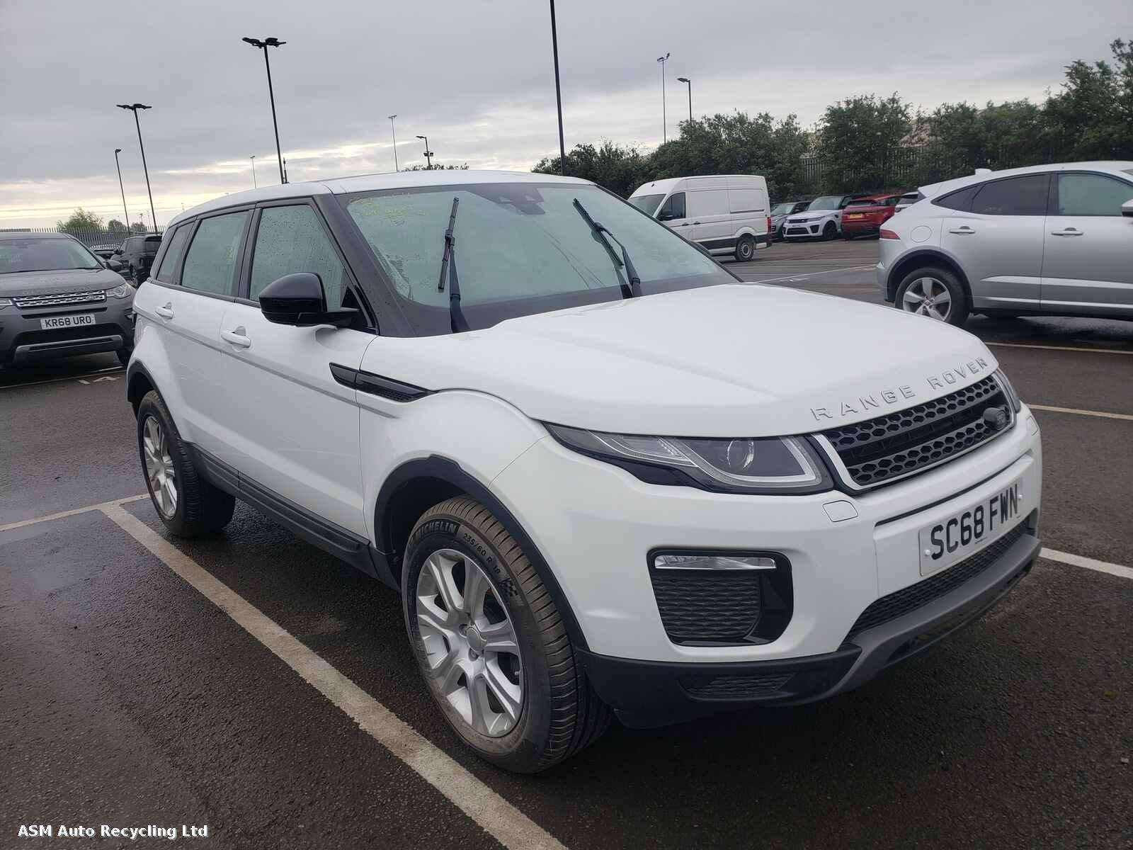 Image for a Land Rover Range Rover Evoque 2019 5 Door Estate Breaking