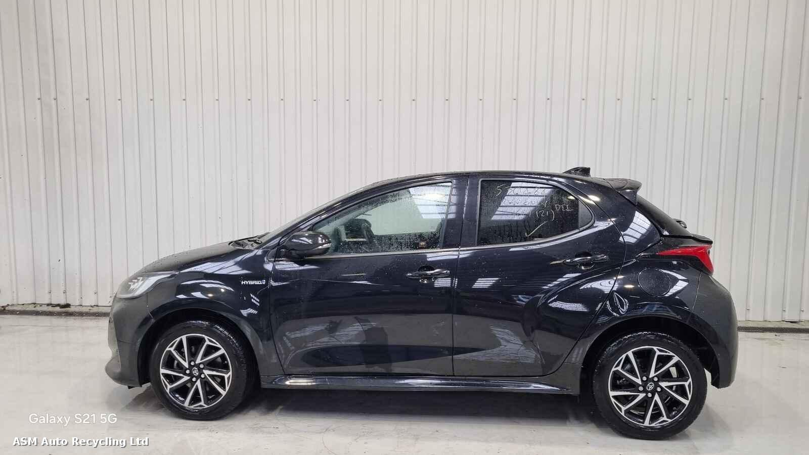 Toyota Yaris 2021 5 Door Hatchback Breaking View Auto part Toyota Yaris 2021 5 Door Hatchback Breaking