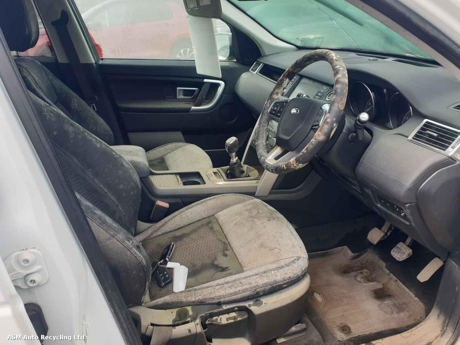 View Auto part Land Rover Discovery Sport 2019 5 Door Estate Breaking