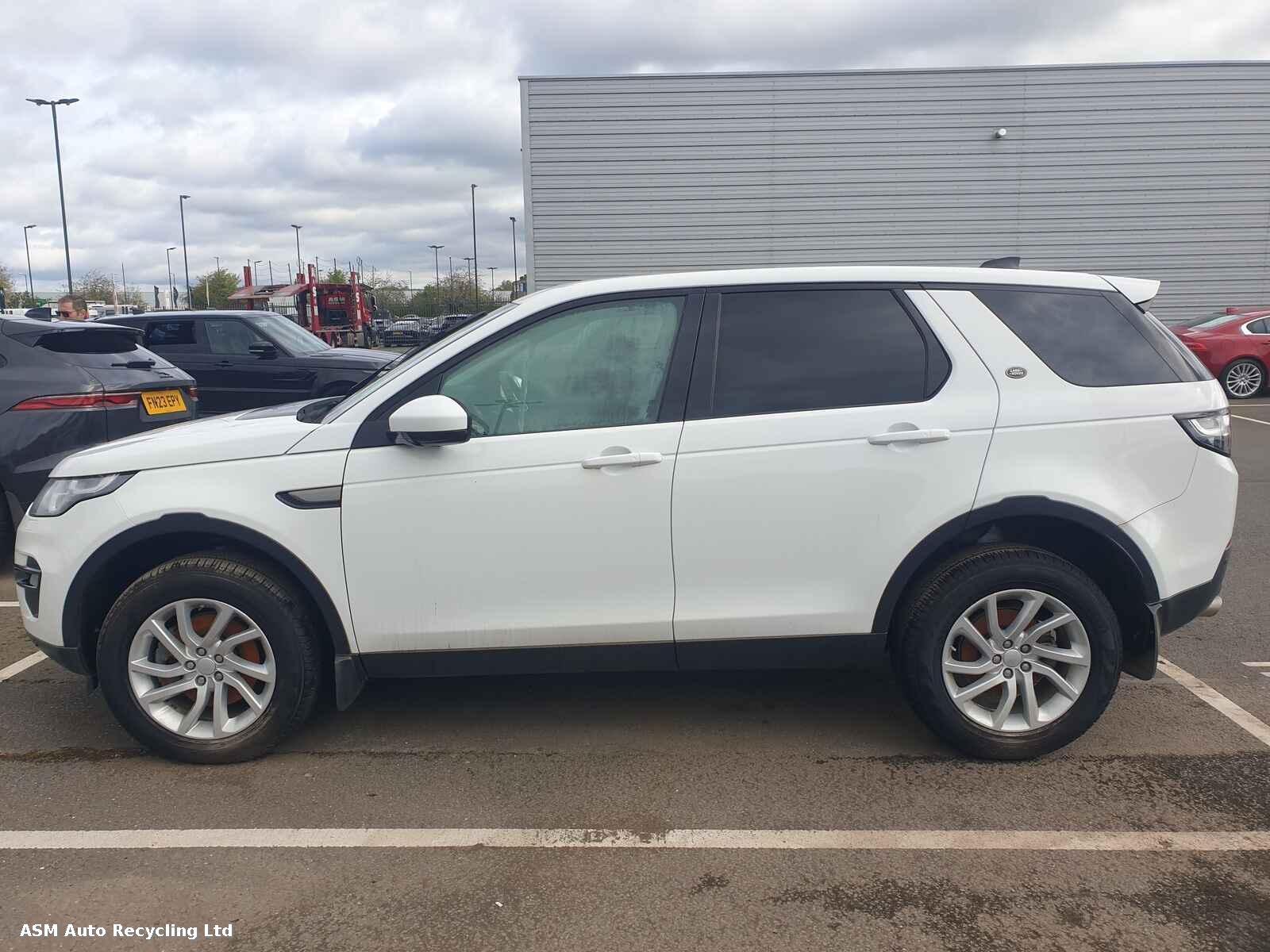 View Auto part Land Rover Discovery Sport 2019 5 Door Estate Breaking