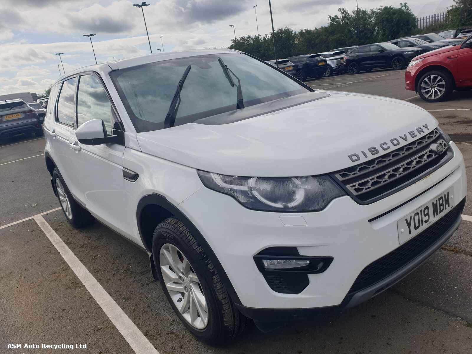 Image for a Land Rover Discovery Sport 2019 5 Door Estate Breaking
