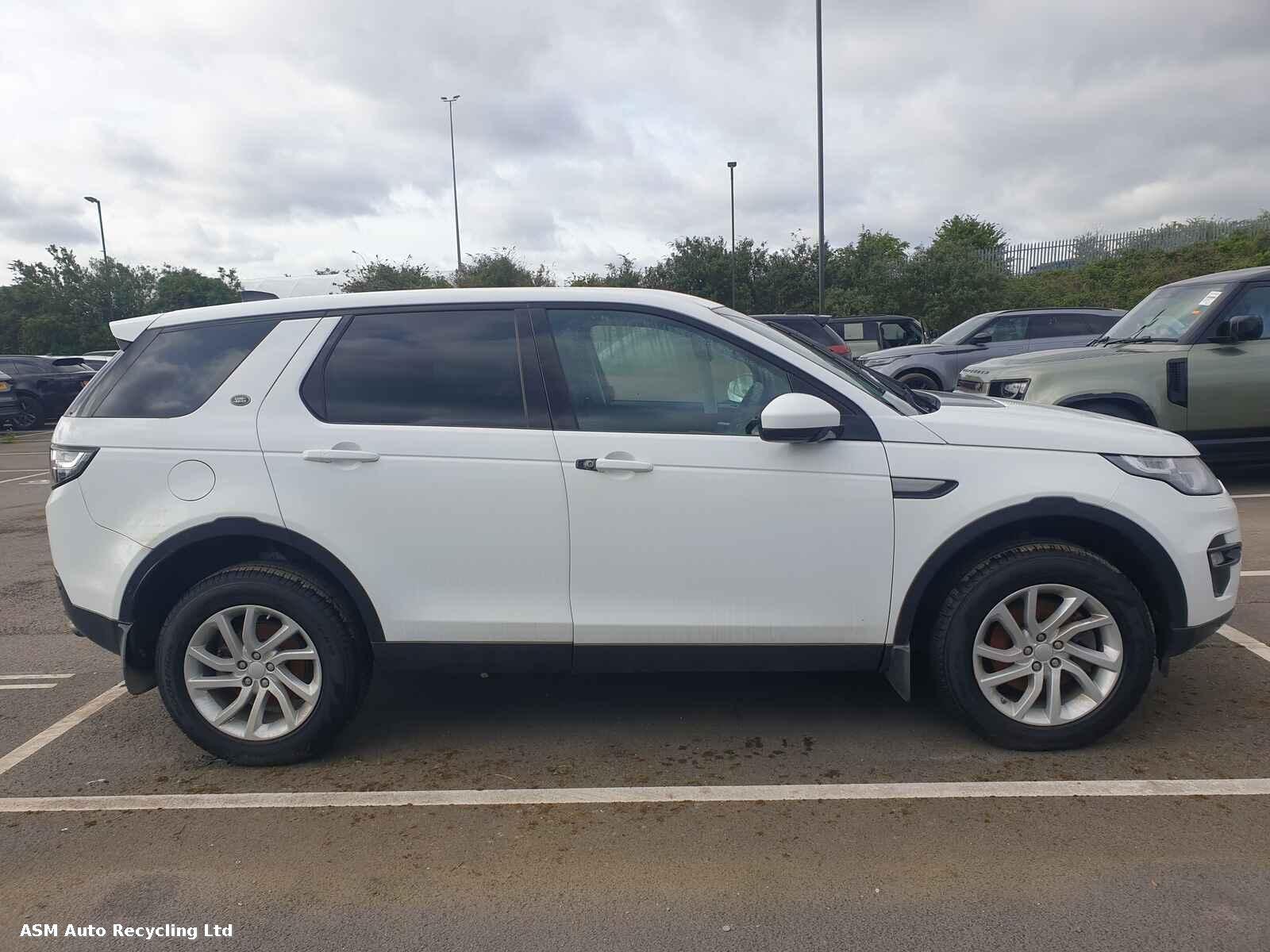 View Auto part Land Rover Discovery Sport 2019 5 Door Estate Breaking
