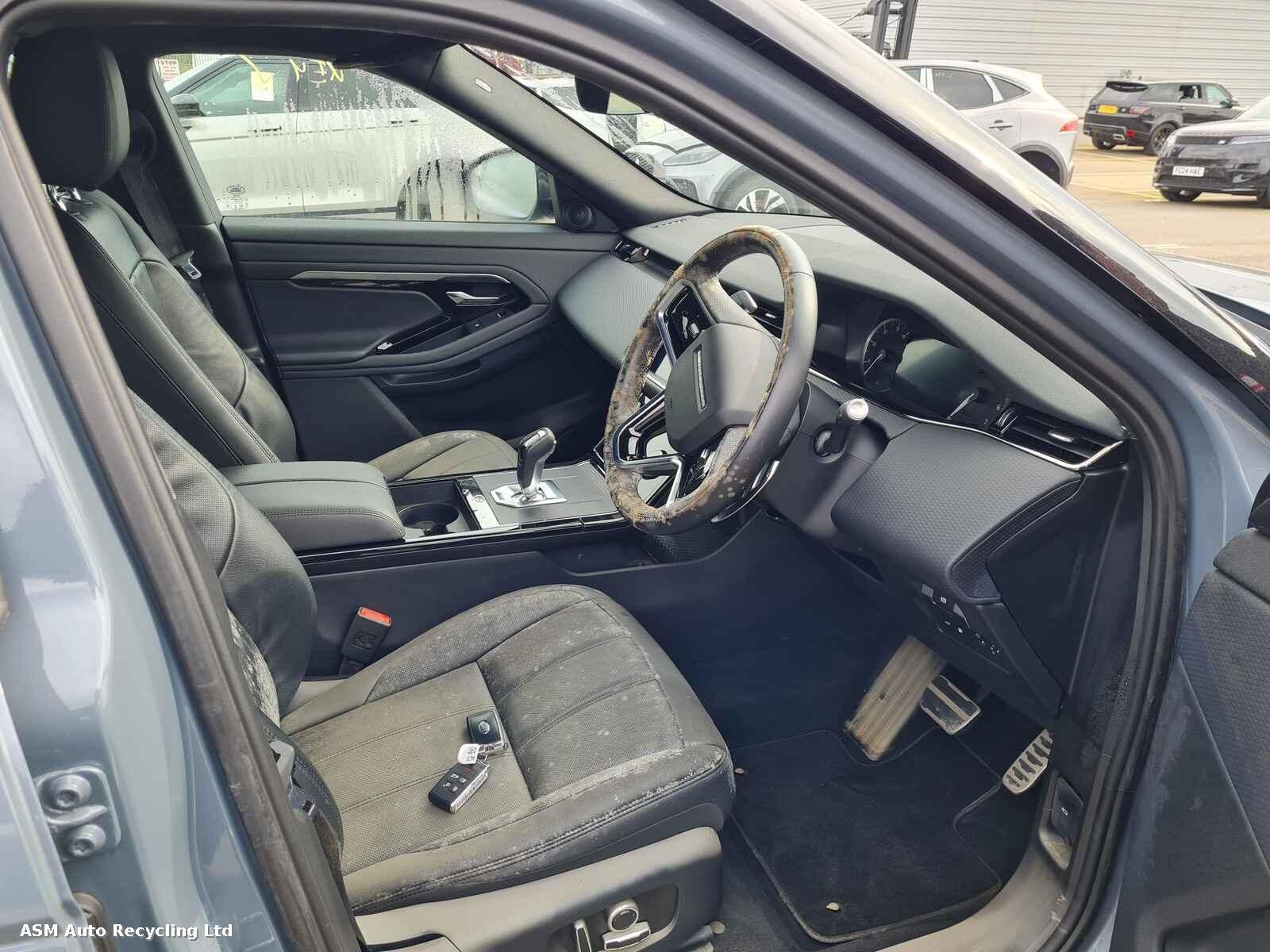 View Auto part Land Rover Range Rover Evoque 2021 5 Door Estate Breaking