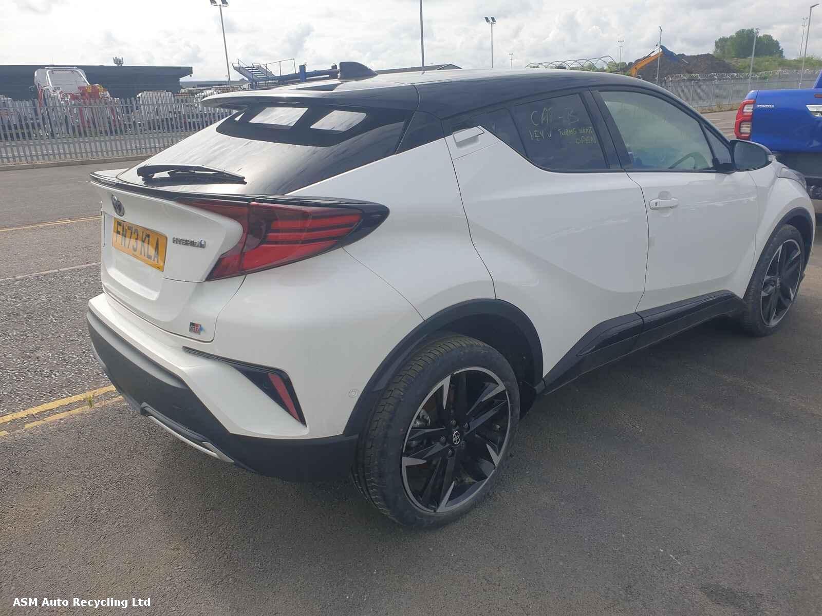 View Auto part Toyota C-hr 2023 5 Door Hatchback Breaking