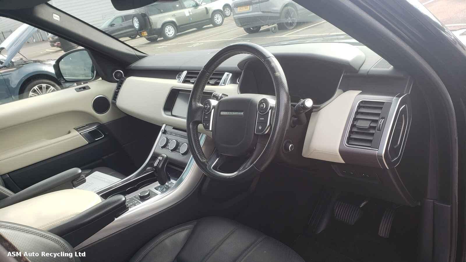 View Auto part Land Rover Range Rover Sport 2017 5 Door Estate Breaking