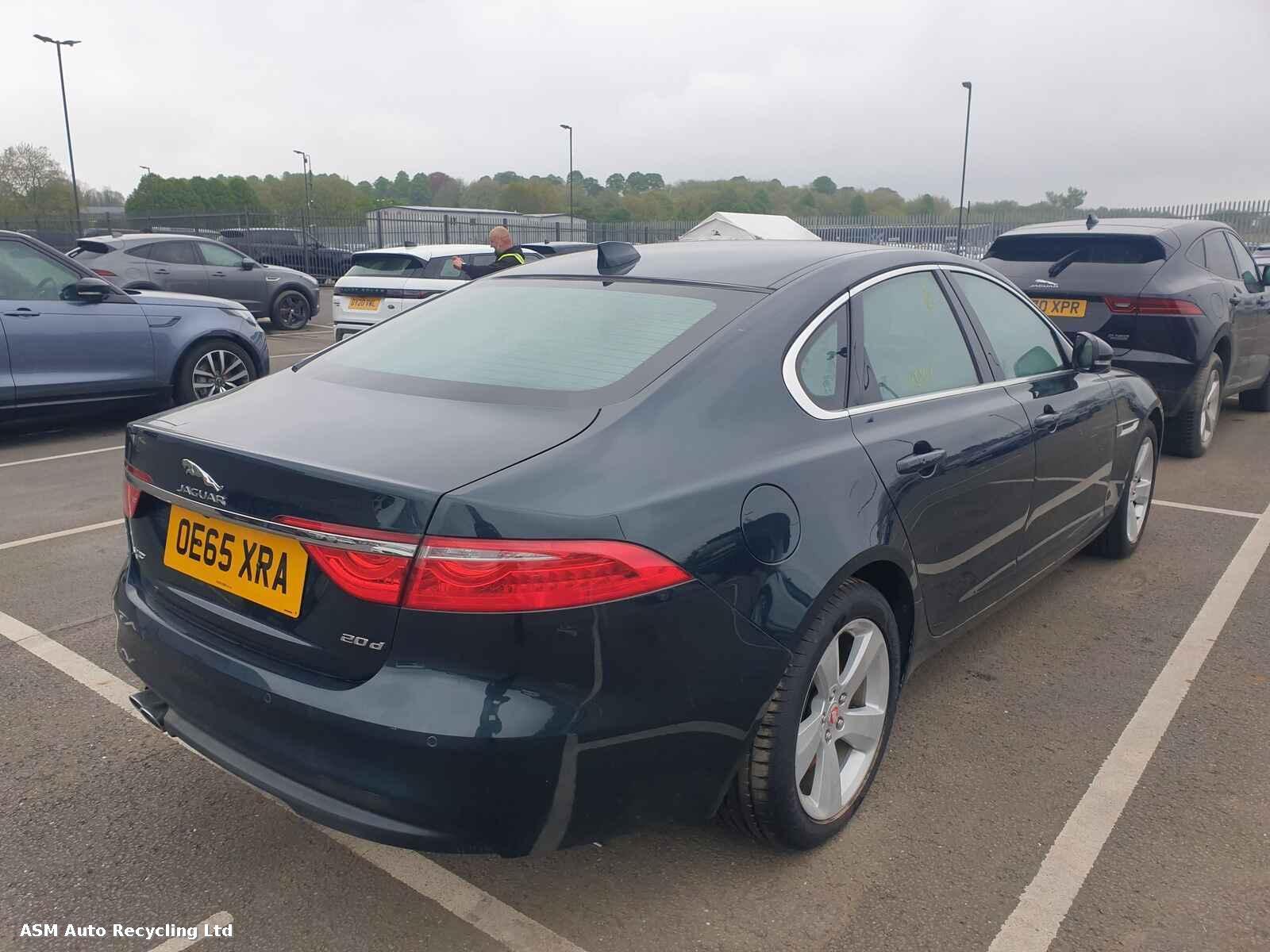 View Auto part Jaguar Xf 2016 4 Door Saloon Breaking