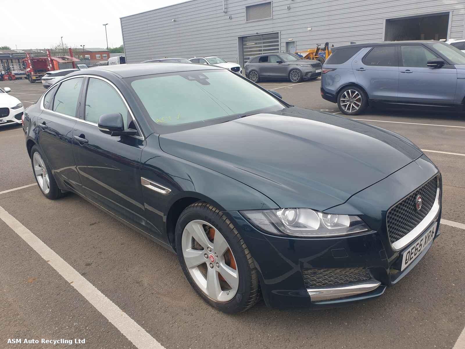 Image for a Jaguar Xf 2016 4 Door Saloon Breaking