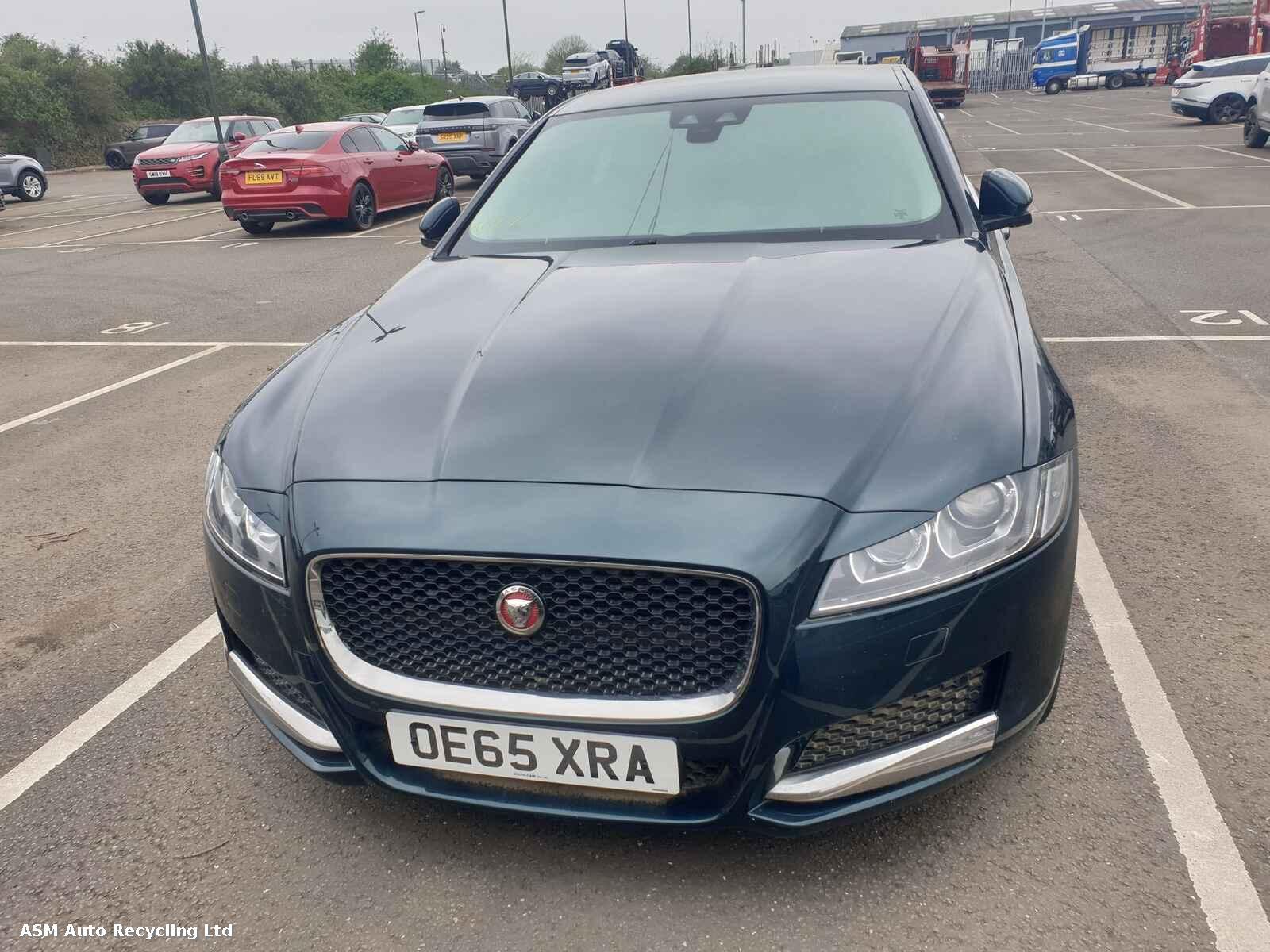 View Auto part Jaguar Xf 2016 4 Door Saloon Breaking