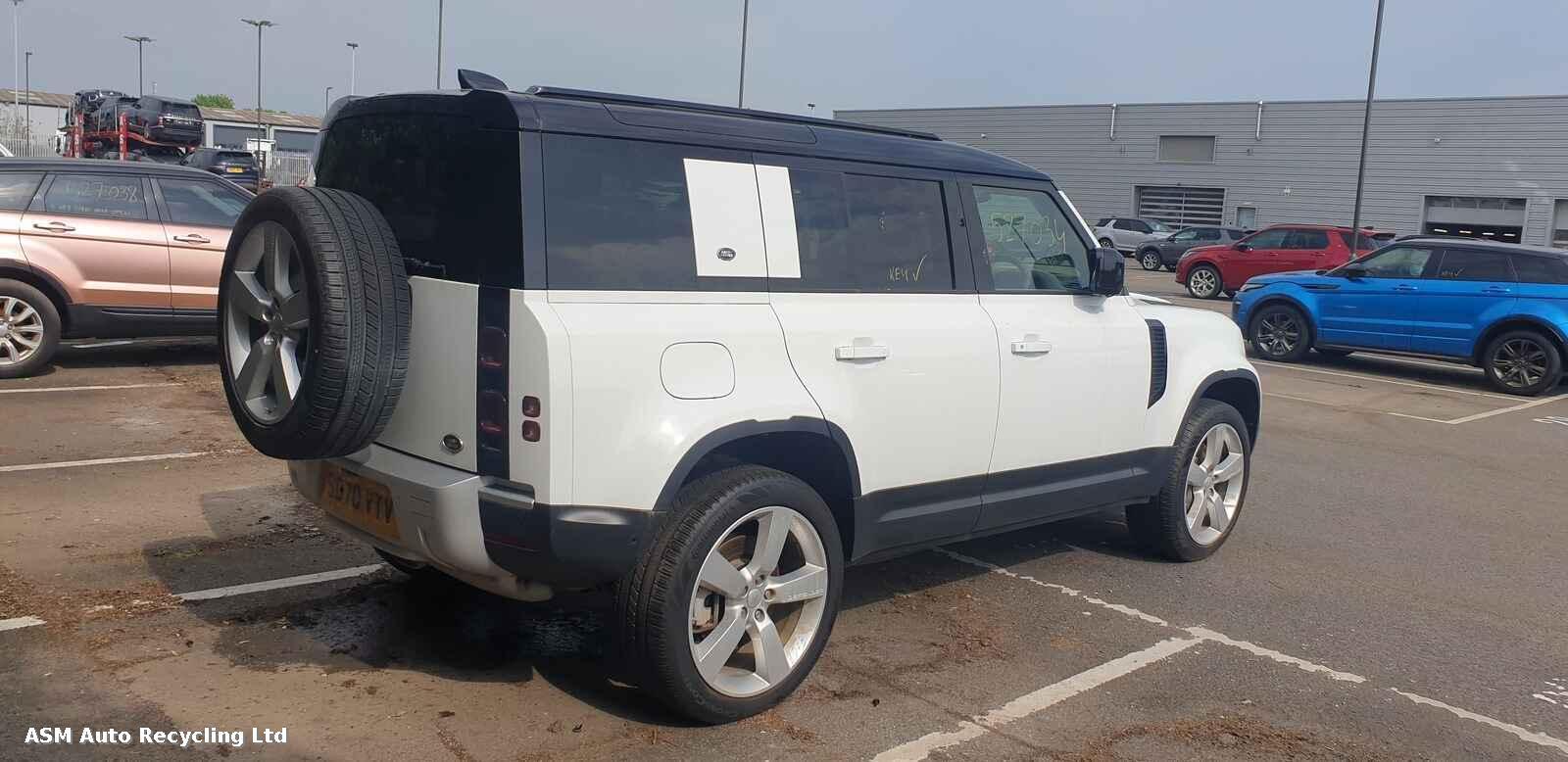 View Auto part Land Rover Defender 2021 5 Door Estate Breaking