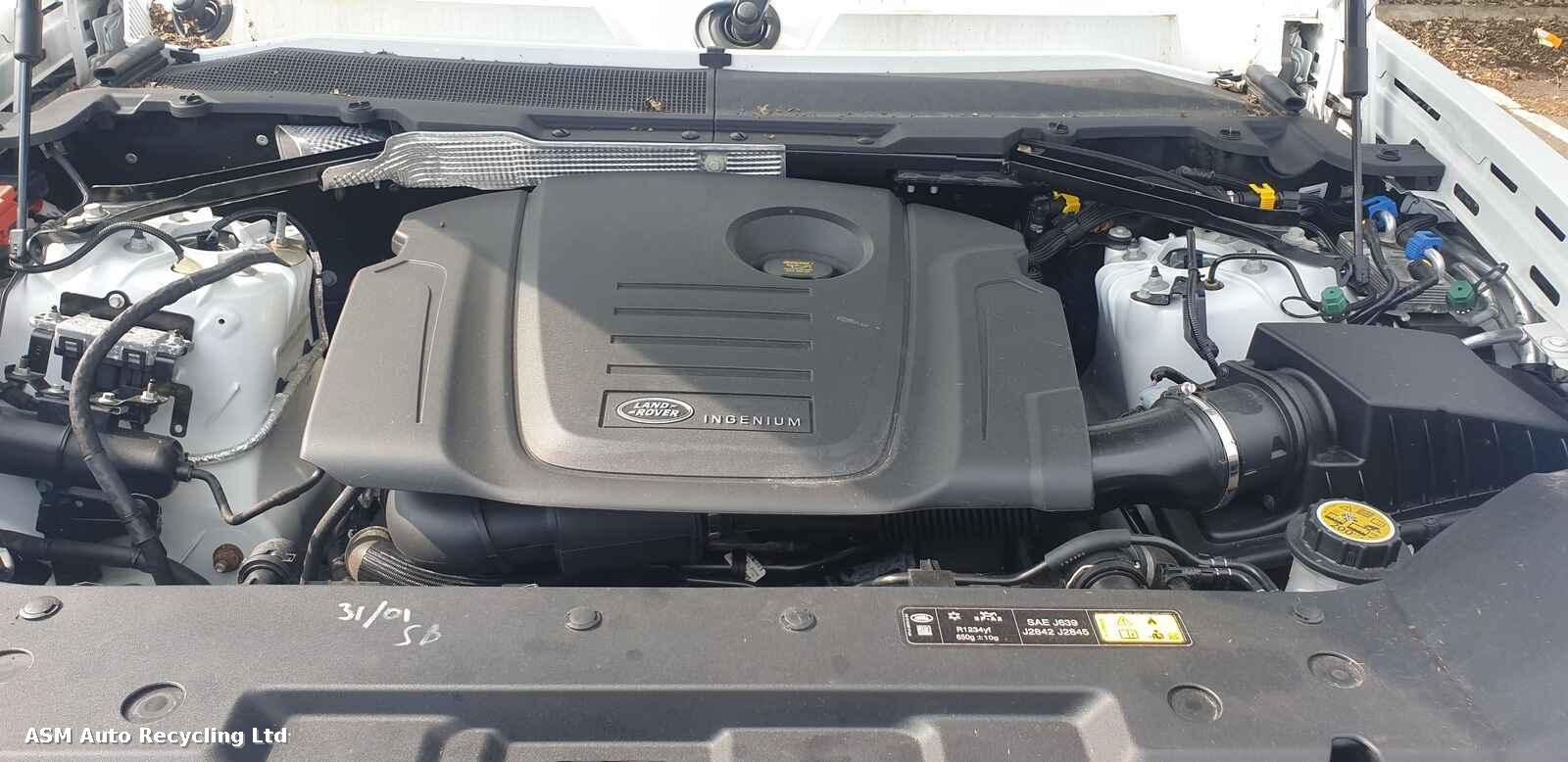 View Auto part Land Rover Defender 2021 5 Door Estate Breaking