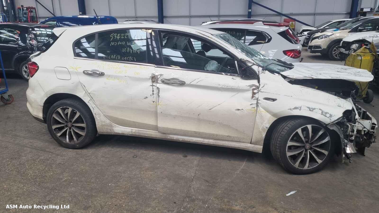 Image for a Fiat Tipo 2018 5 Door Hatchback Breaking