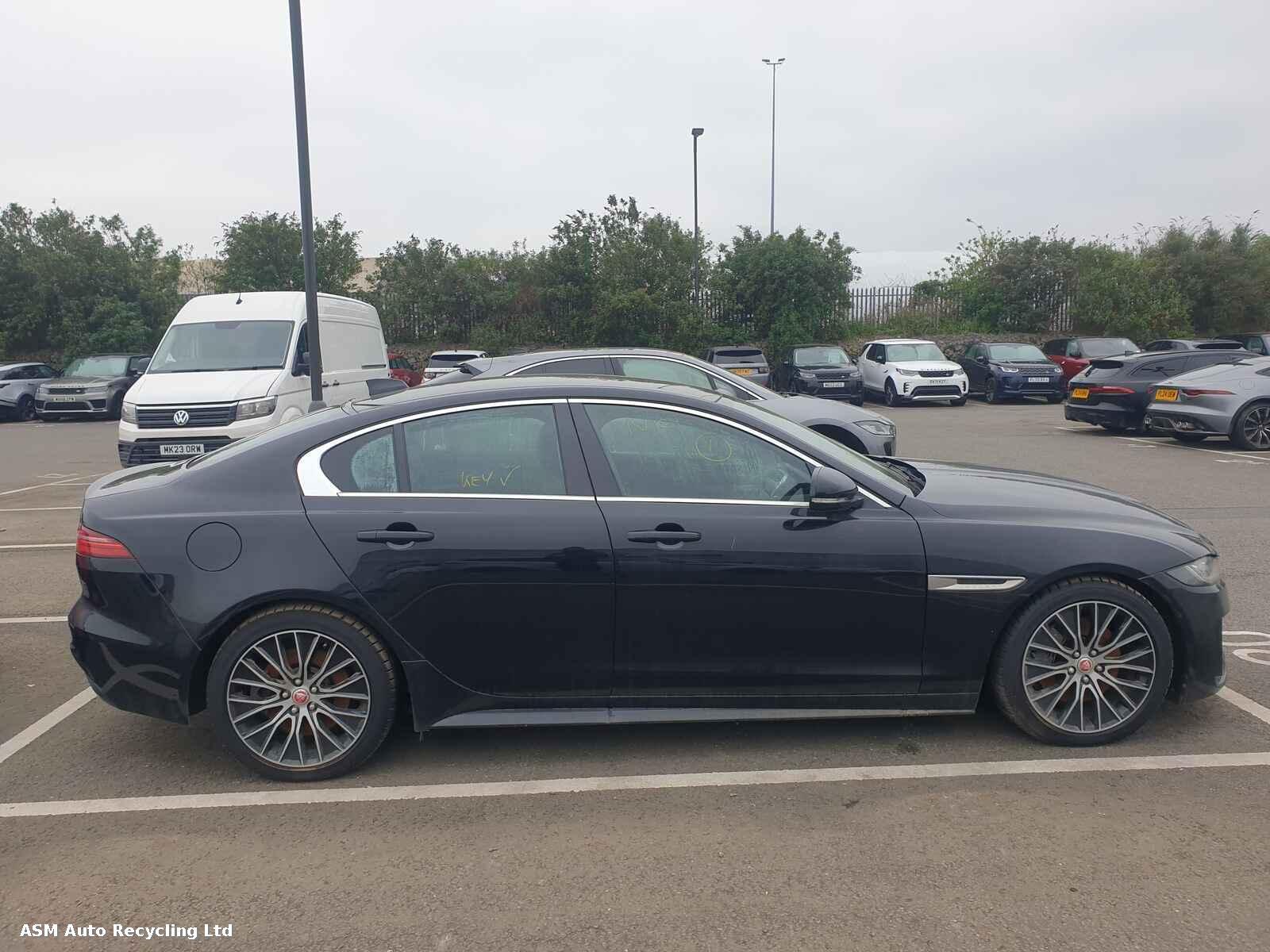 View Auto part Jaguar Xe 2019 4 Door Saloon Breaking