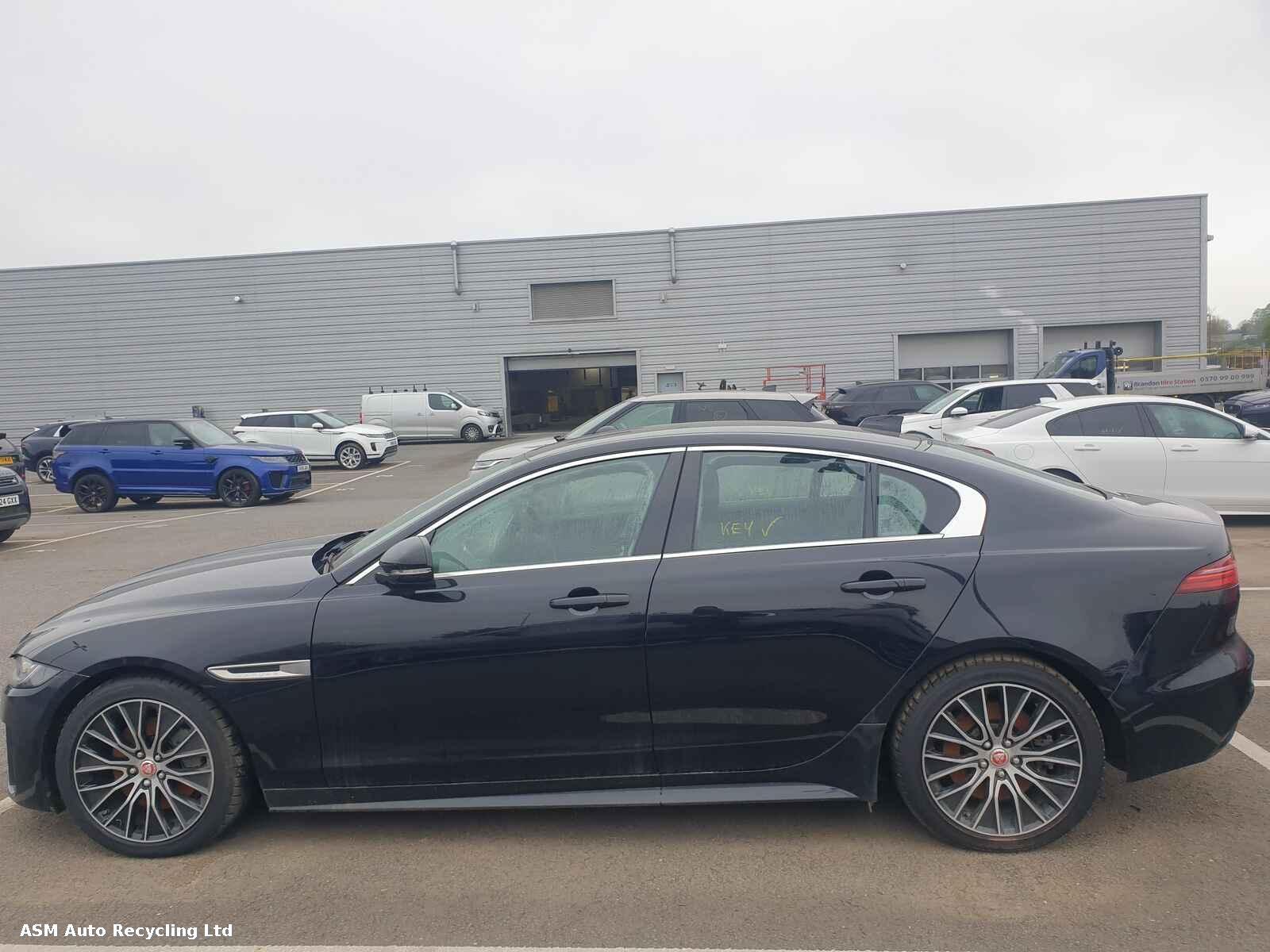 View Auto part Jaguar Xe 2019 4 Door Saloon Breaking