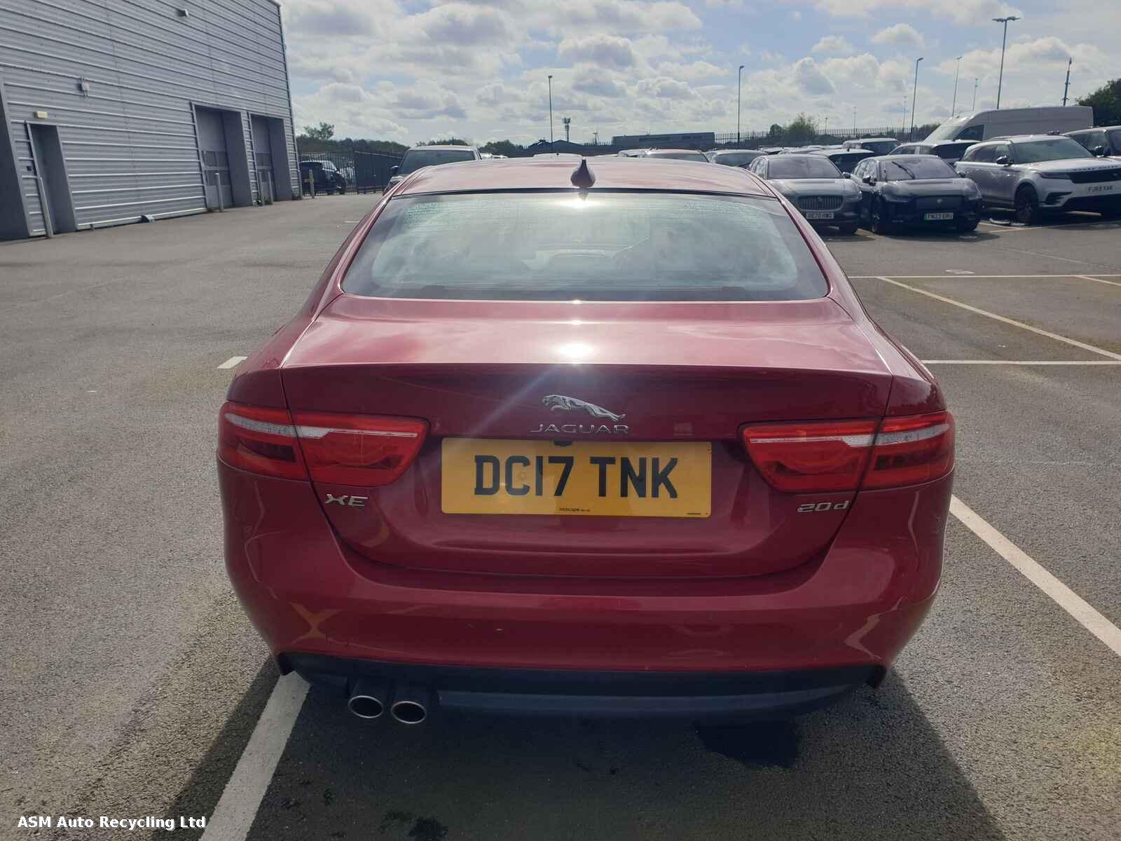 View Auto part Jaguar Xe 2017 4 Door Saloon Breaking