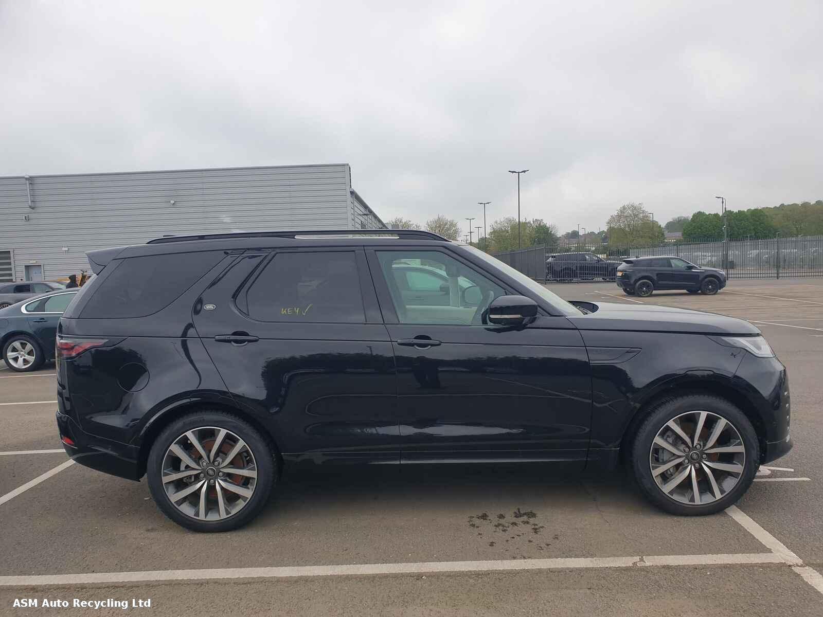 View Auto part Land Rover Discovery 2023 5 Door Estate Breaking