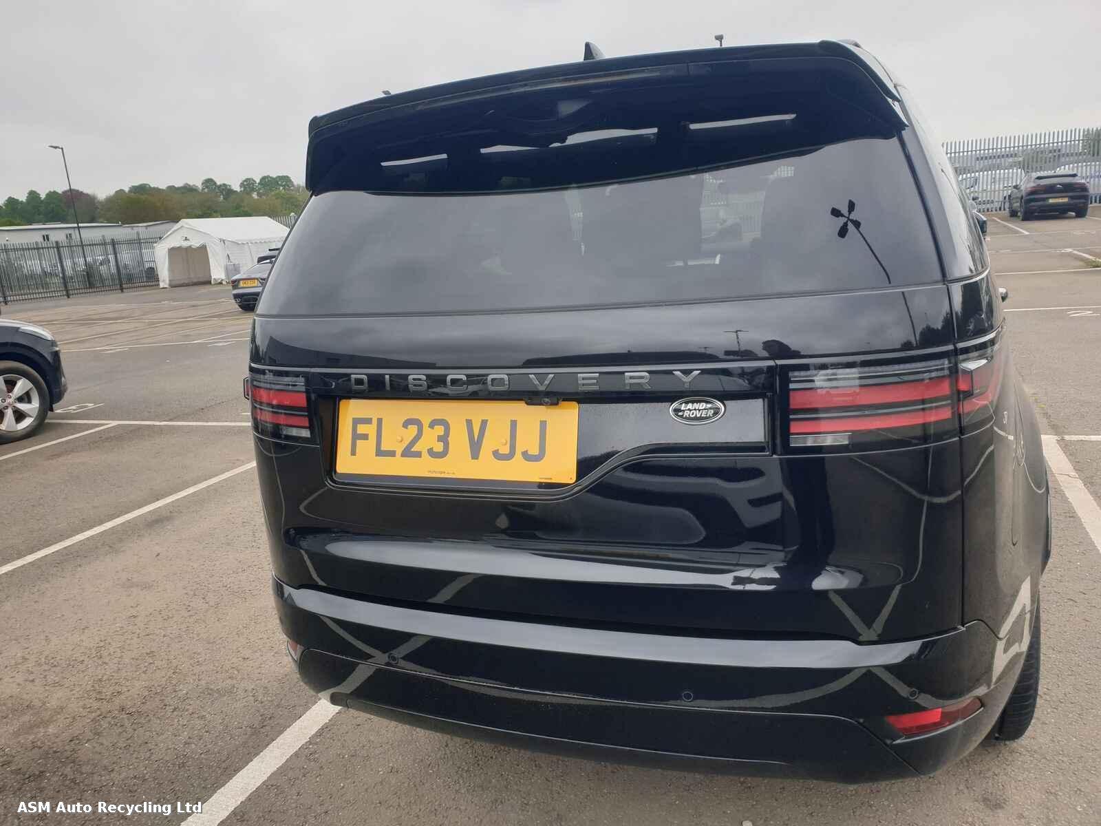 View Auto part Land Rover Discovery 2023 5 Door Estate Breaking
