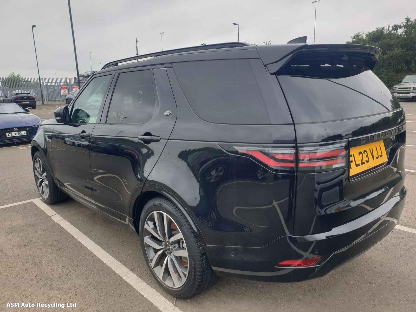 View Auto part Land Rover Discovery 2023 5 Door Estate Breaking