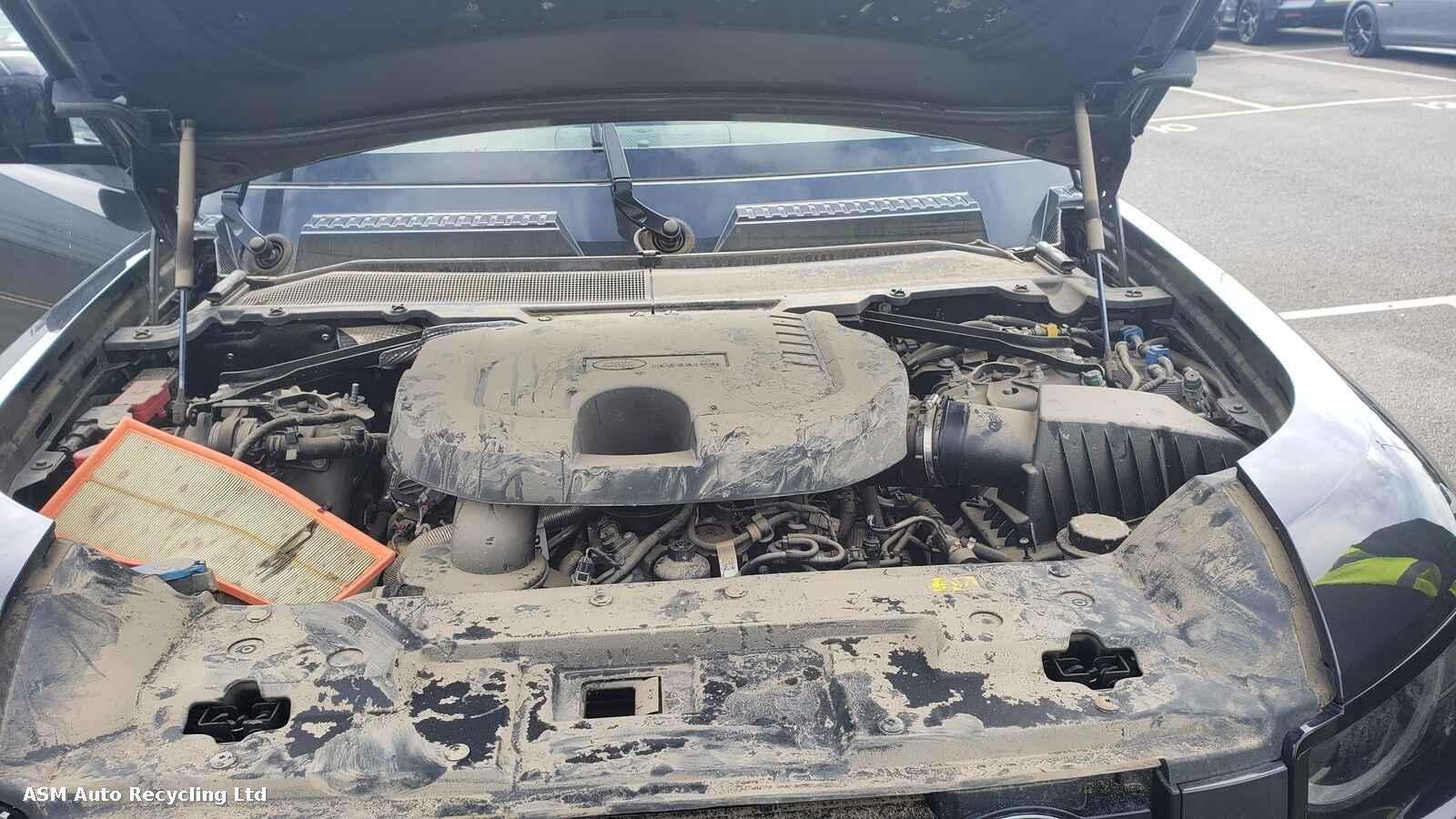 View Auto part Land Rover Defender 2022 Unknown Van Breaking