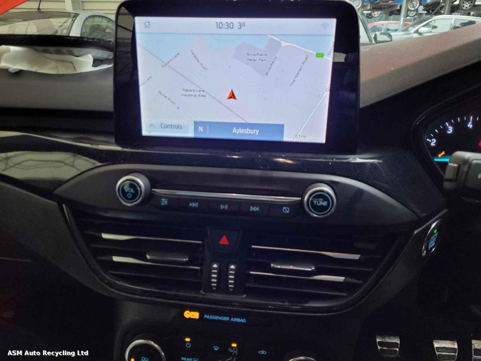 Ford Focus 2019 5 Door Hatchback Breaking View Auto part Ford Focus 2019 5 Door Hatchback Breaking