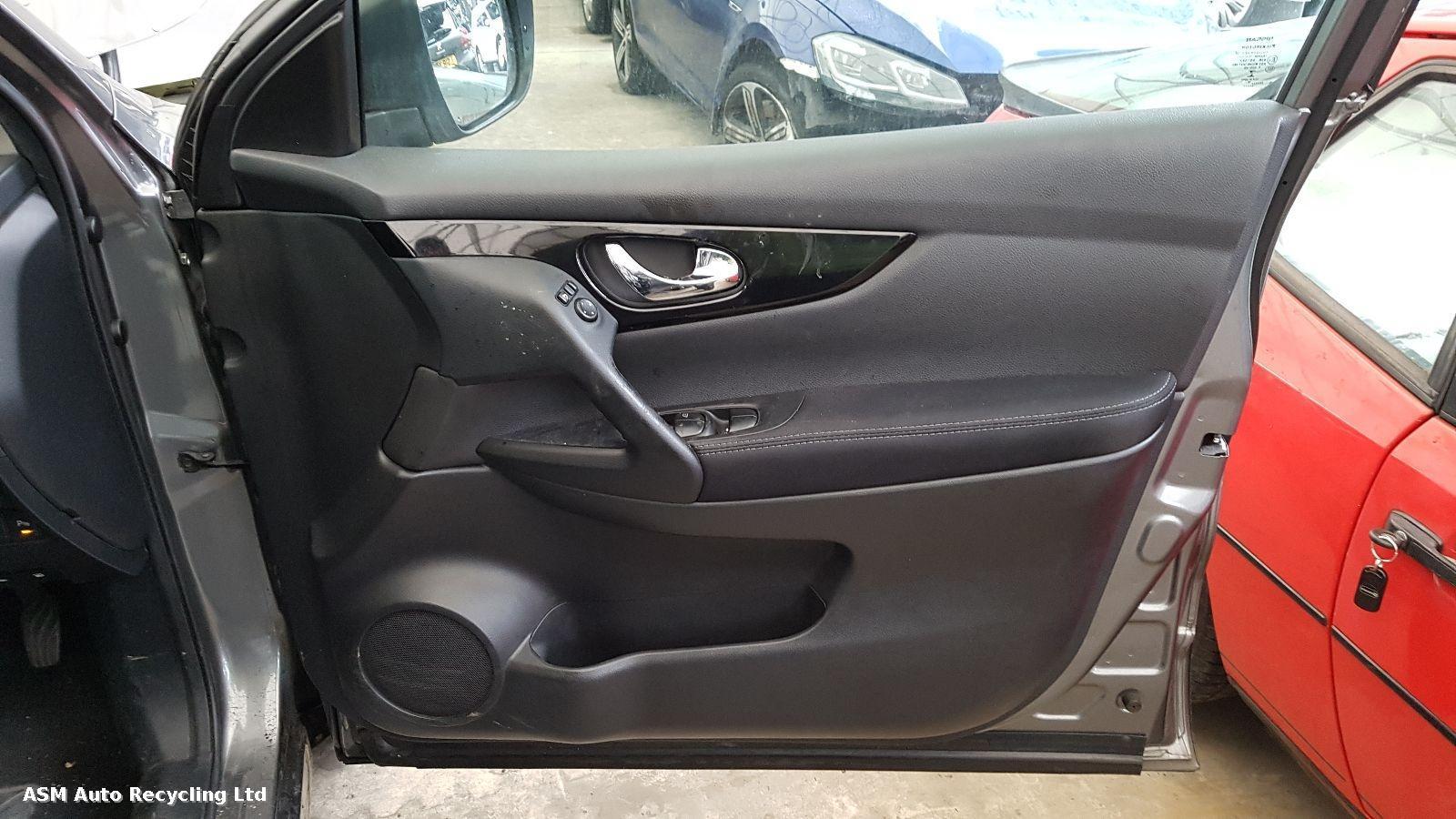 Nissan Qashqai 2015 5 Door Hatchback Breaking View Auto part Nissan Qashqai 2015 5 Door Hatchback Breaking
