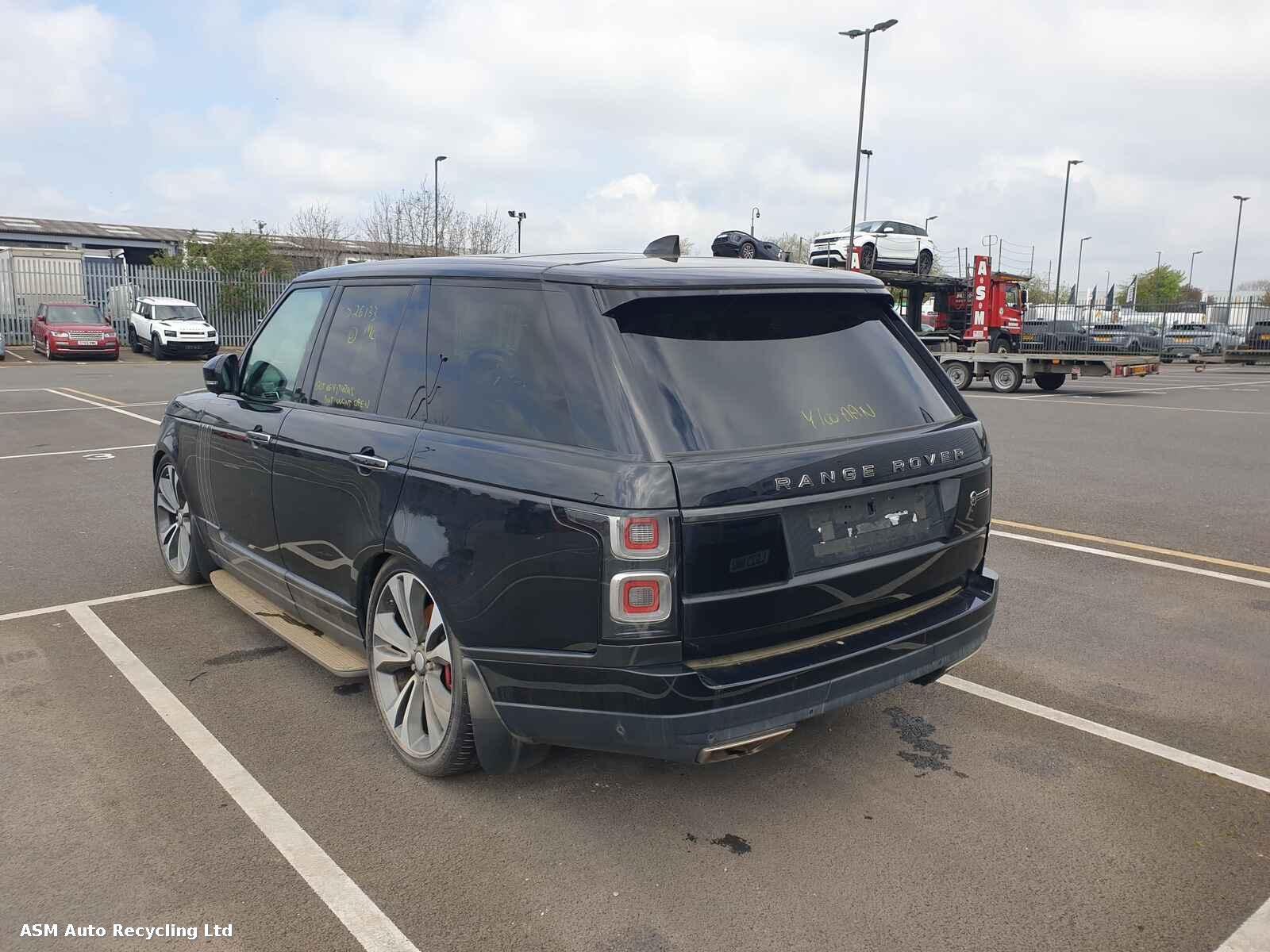 View Auto part Land Rover Range Rover 2018 5 Door Estate Breaking