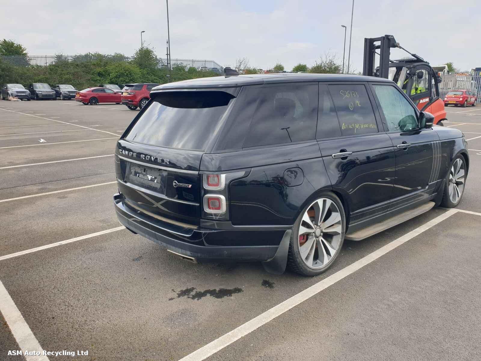 View Auto part Land Rover Range Rover 2018 5 Door Estate Breaking