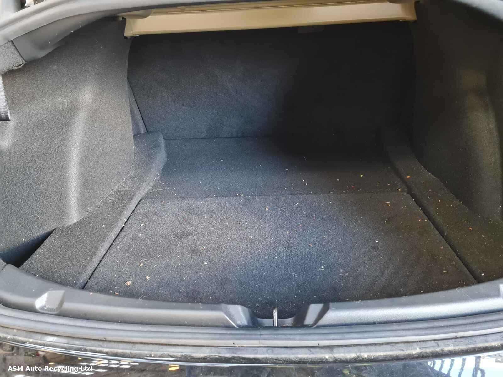 Tesla Model 3 2022 4 Door Saloon Breaking View Auto part Tesla Model 3 2022 4 Door Saloon Breaking