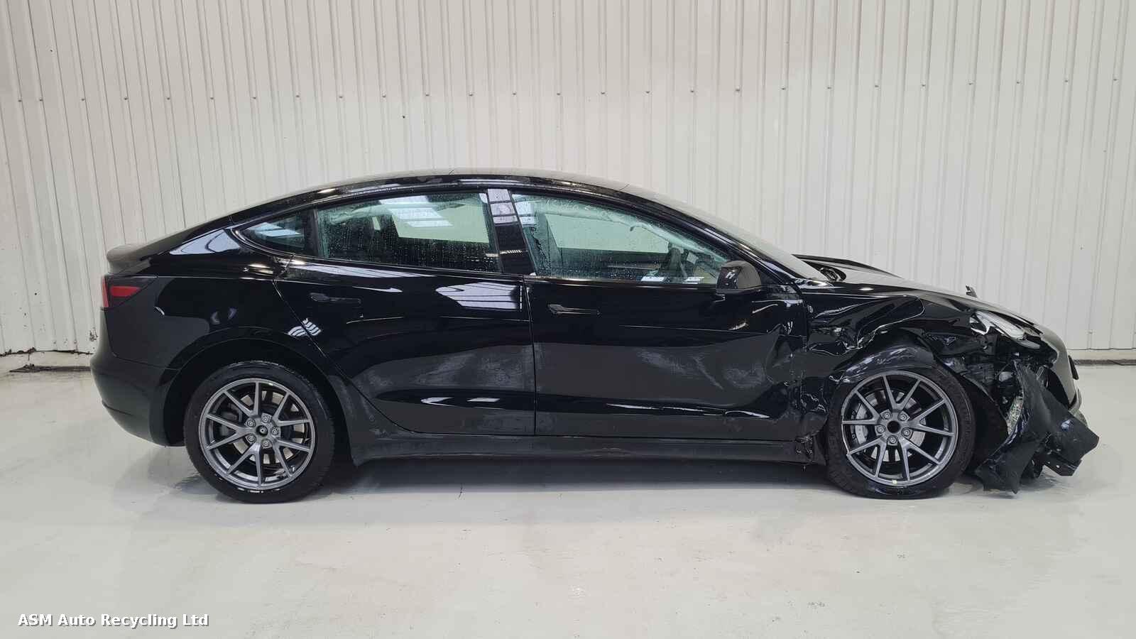 Tesla Model 3 2022 4 Door Saloon Breaking View Auto part Tesla Model 3 2022 4 Door Saloon Breaking