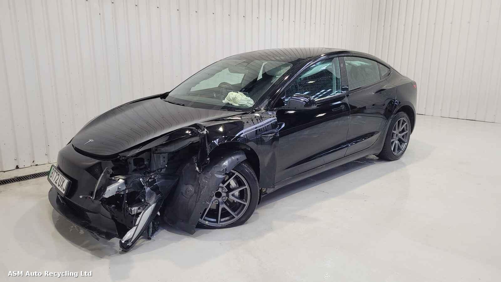 Tesla Model 3 2022 4 Door Saloon Breaking View Auto part Tesla Model 3 2022 4 Door Saloon Breaking