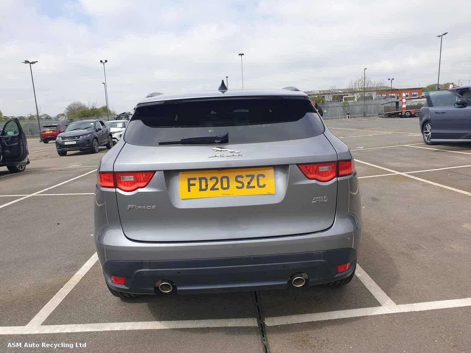 View Auto part Jaguar F-pace 2020 5 Door Estate Breaking