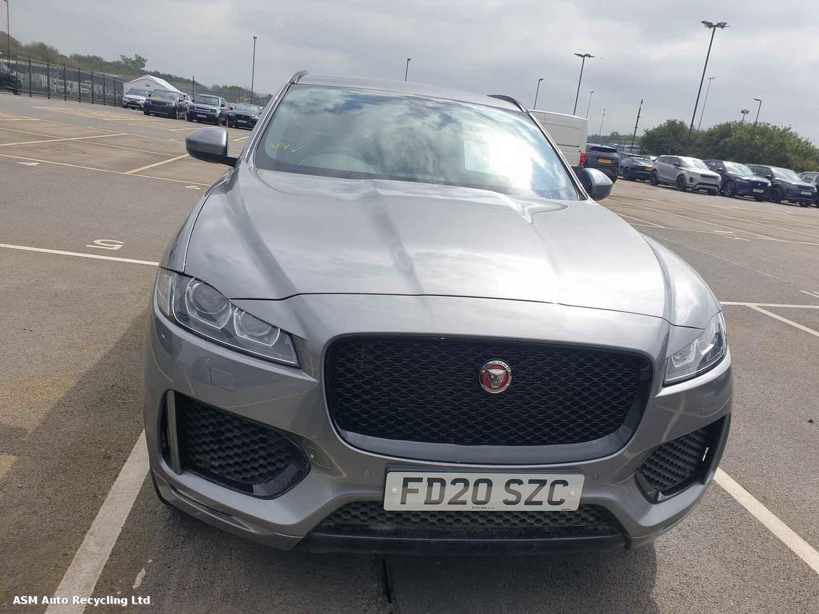 View Auto part Jaguar F-pace 2020 5 Door Estate Breaking
