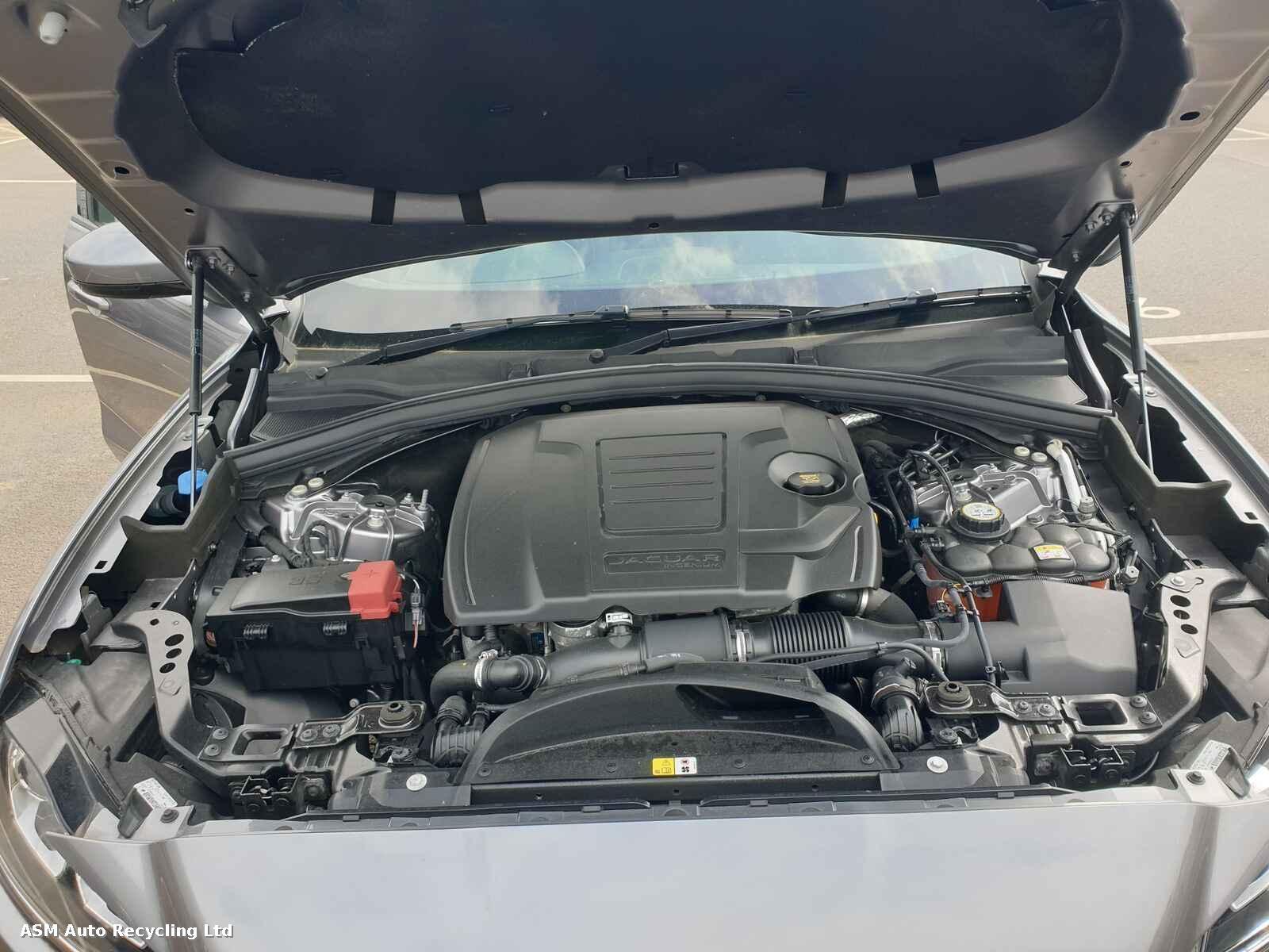 View Auto part Jaguar F-pace 2020 5 Door Estate Breaking