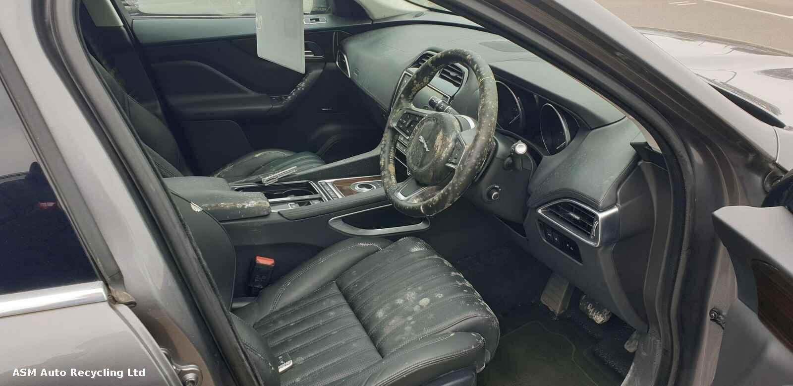 View Auto part Jaguar F-pace 2017 5 Door Estate Breaking