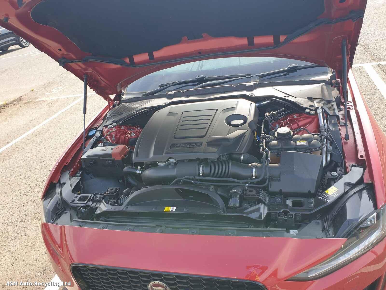 View Auto part Jaguar Xe 2019 4 Door Saloon Breaking